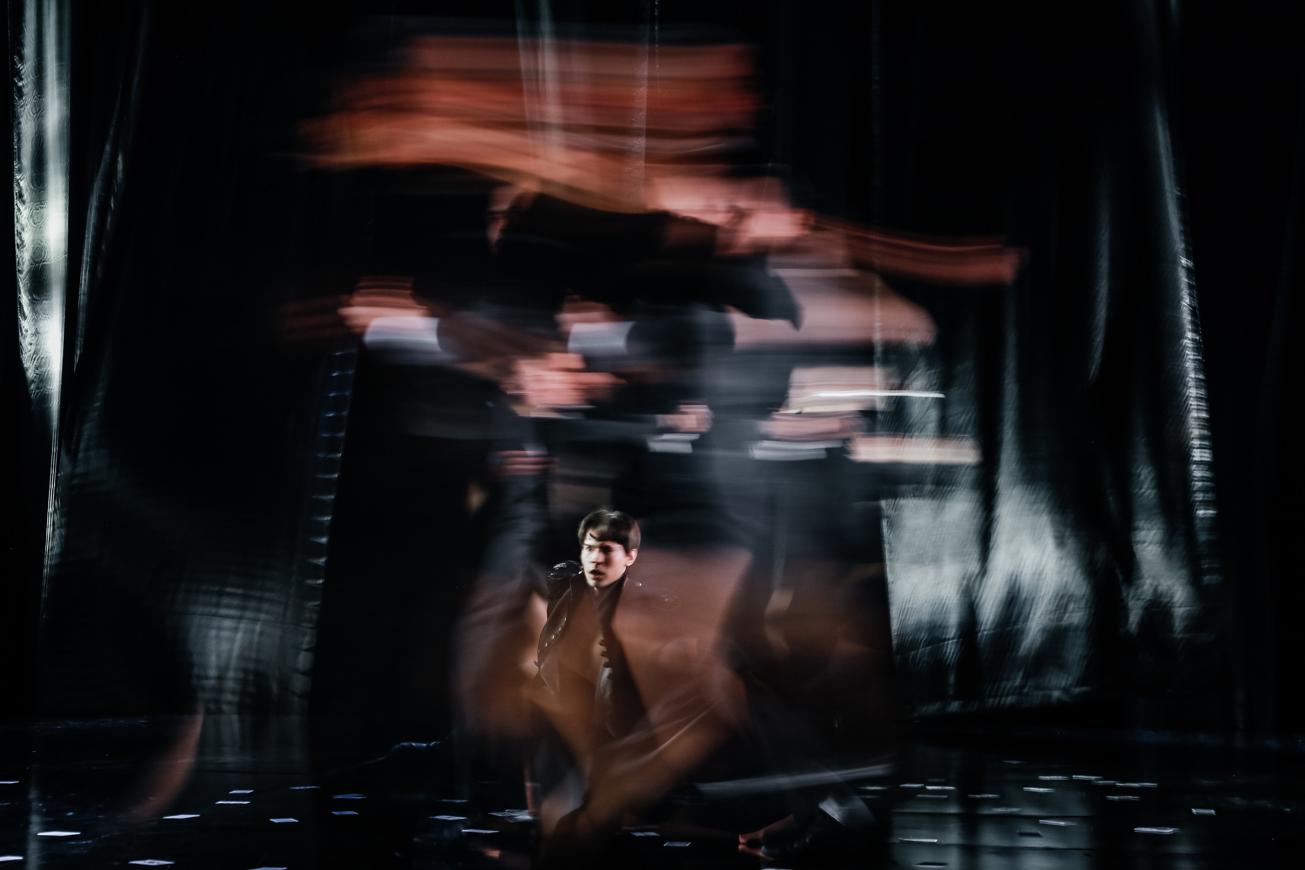 «Маскарад». Молодежный театр Алтая. Фоторепортаж. Театральная фотосъёмка