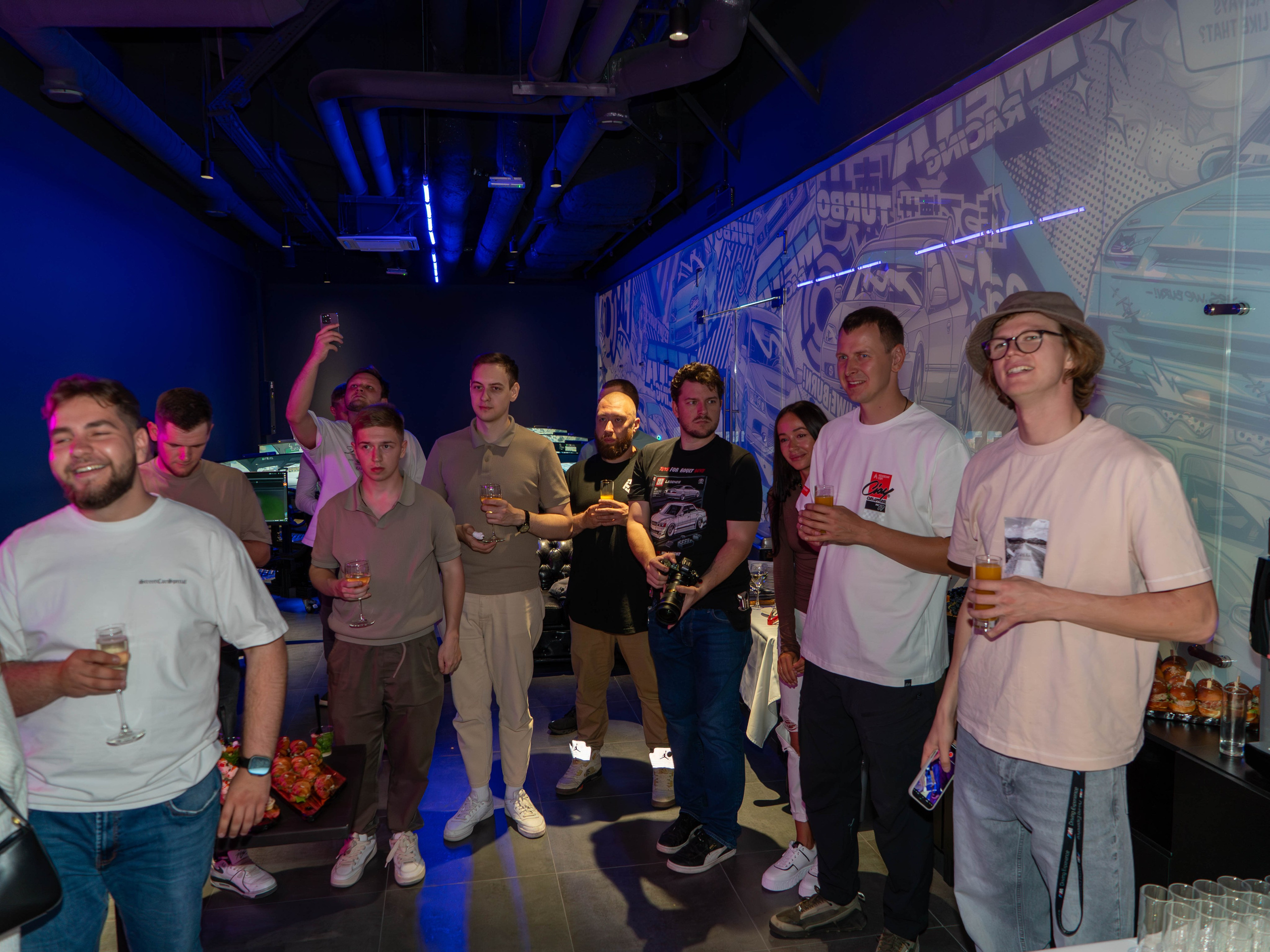 Открытие компьютерного клуба «Meta Racing». FM Media Сrew. Репортажные фото и видео