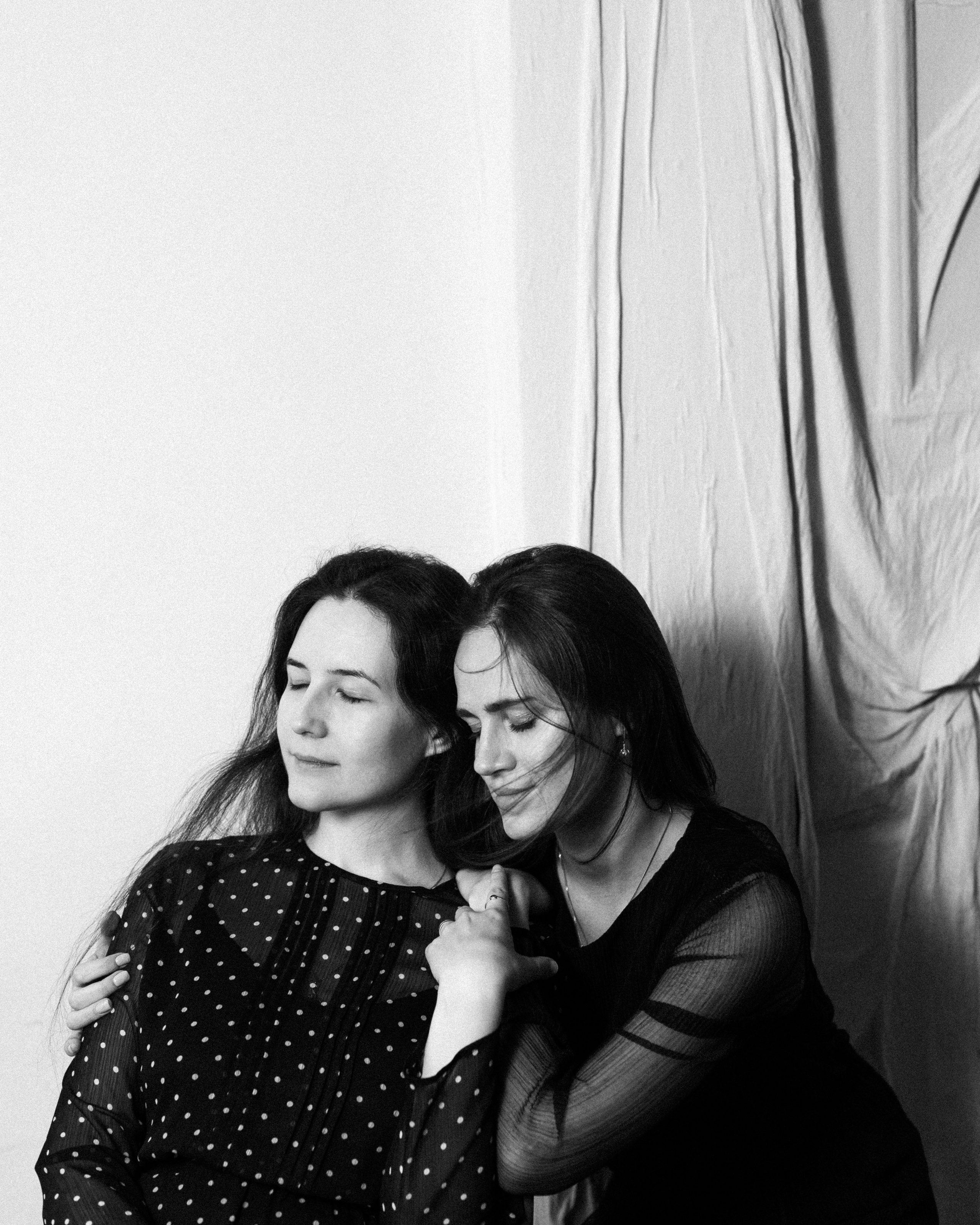 Юлия Копыльцова и Стася Козлова