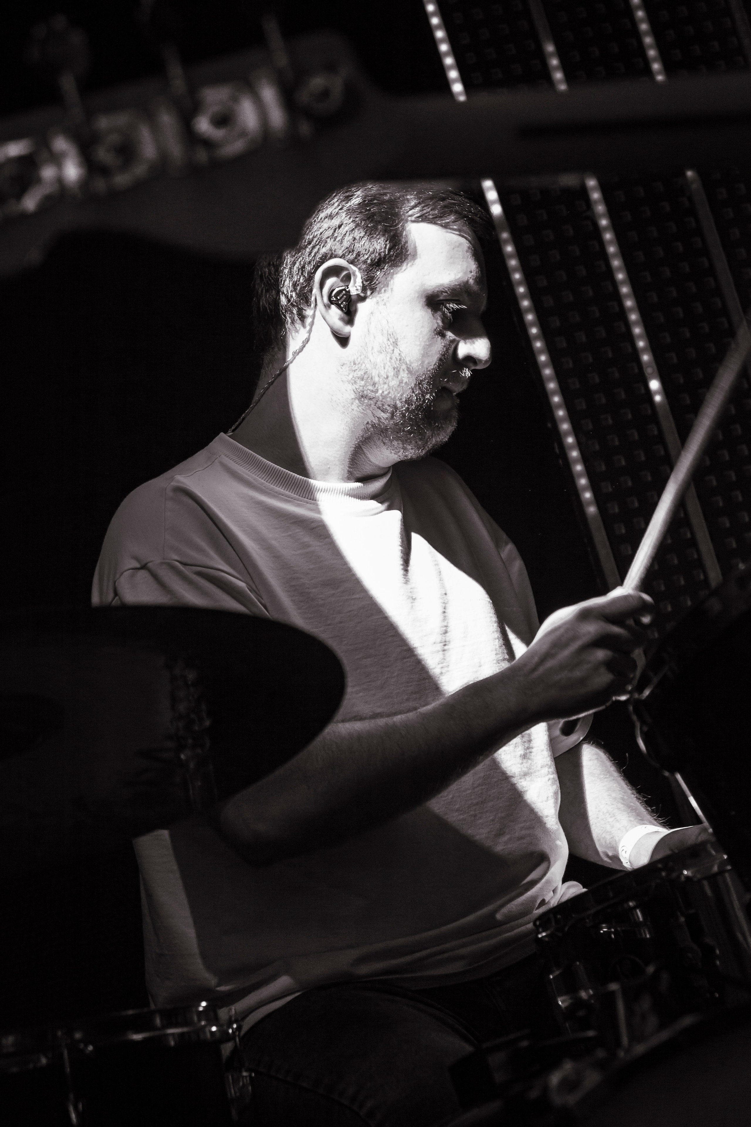 Рок-концерт. Reborn.19.09.25. Профессиональное фото в Казани: от идеи до результата. Фотограф Яна Мур