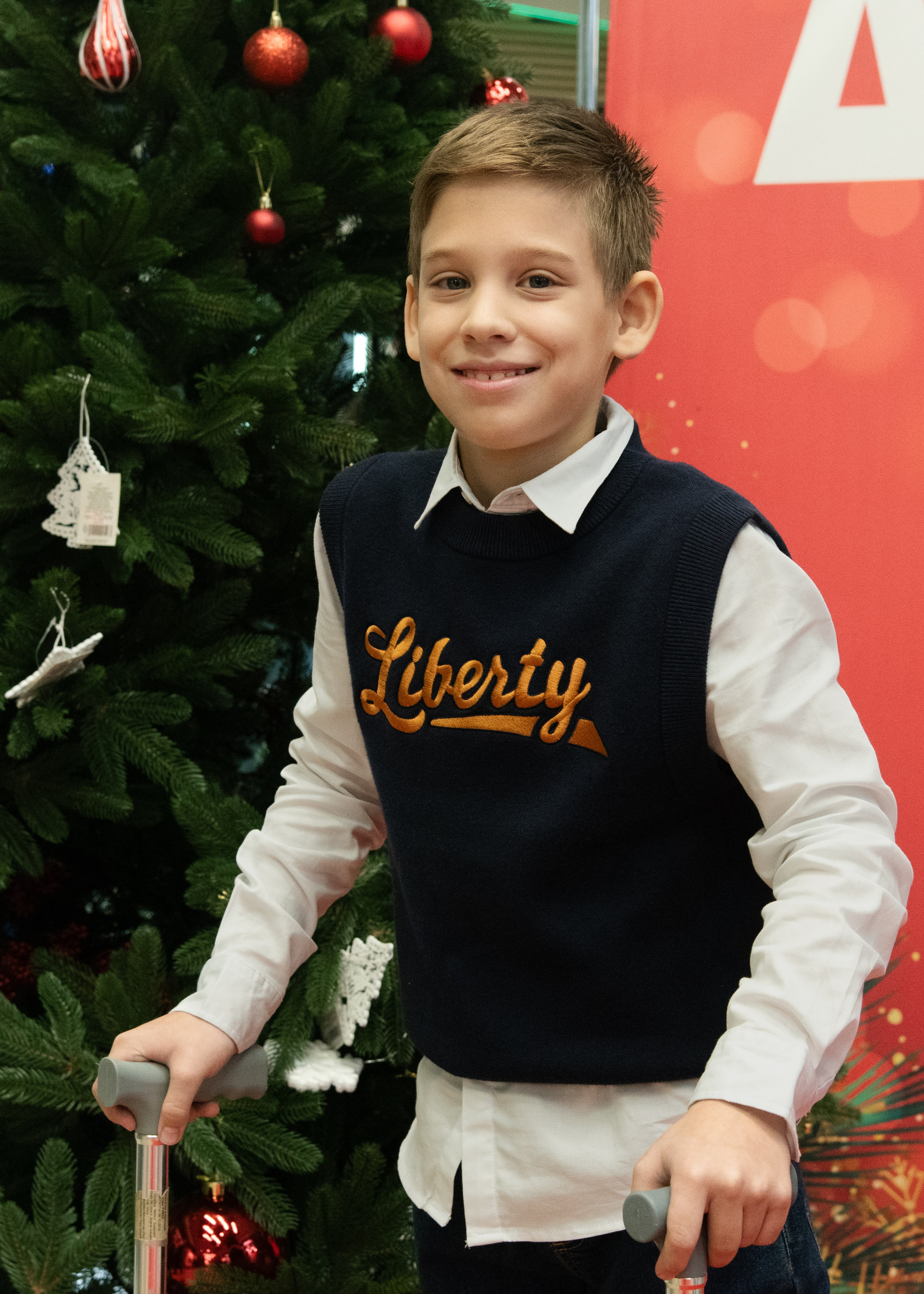 Показ Мод БФ «Исток Жизни». Дети с «Безграничными Возможностями». Портретный Семейный Fine-Art фотограф в Санкт-Петербурге Криулина