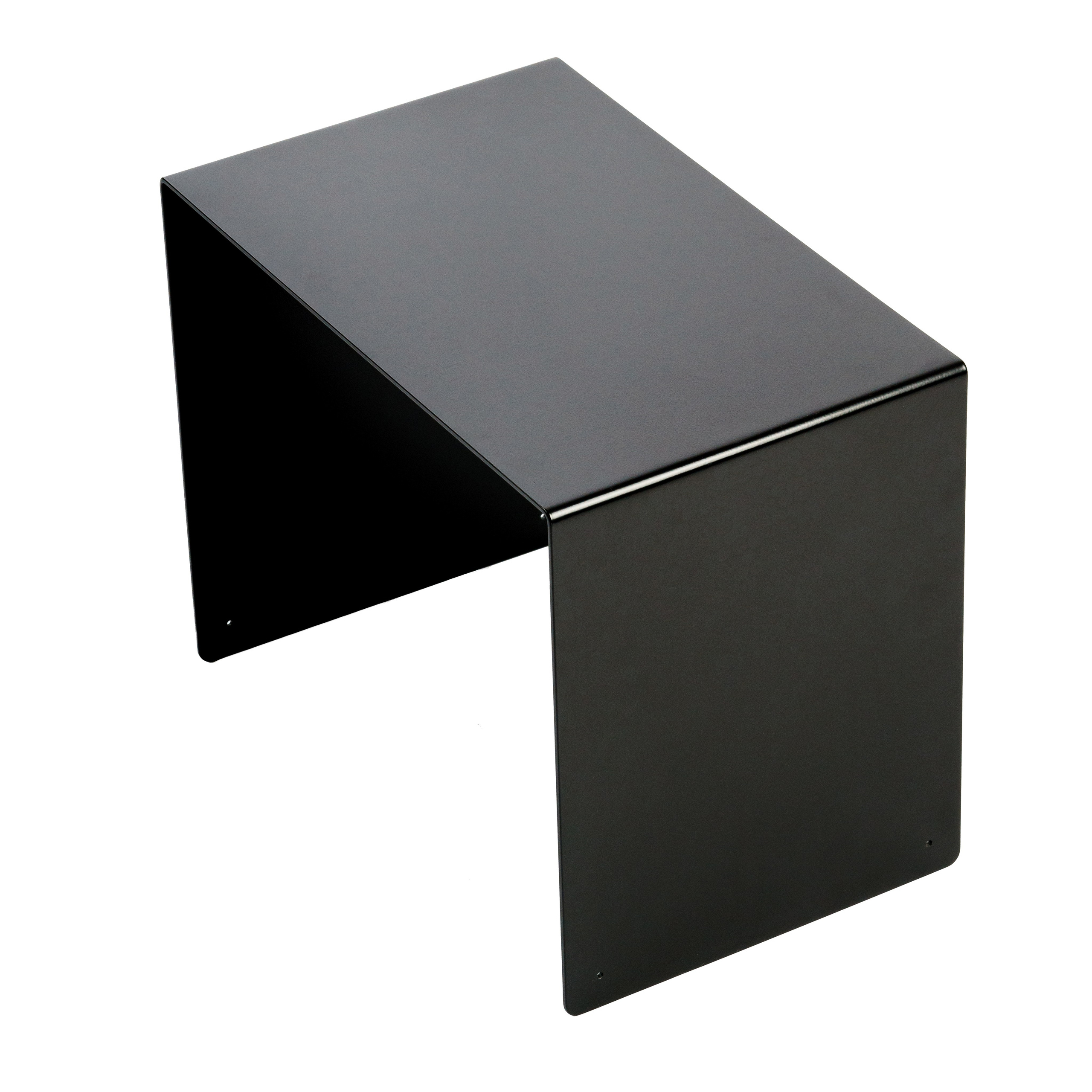 Белый фон. KED Production — продакшн из СПб. Создаём фото, видео и контент, который помогает брендам и селлерам продавать больше