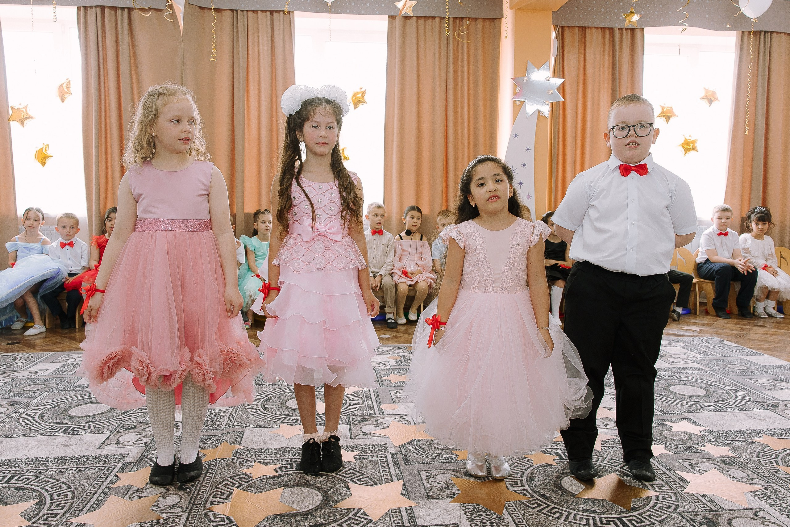 Выпускной в ДС 26. Выпускные альбомы Натальи Бутко: Новороссийск, Анапа, Геленджик