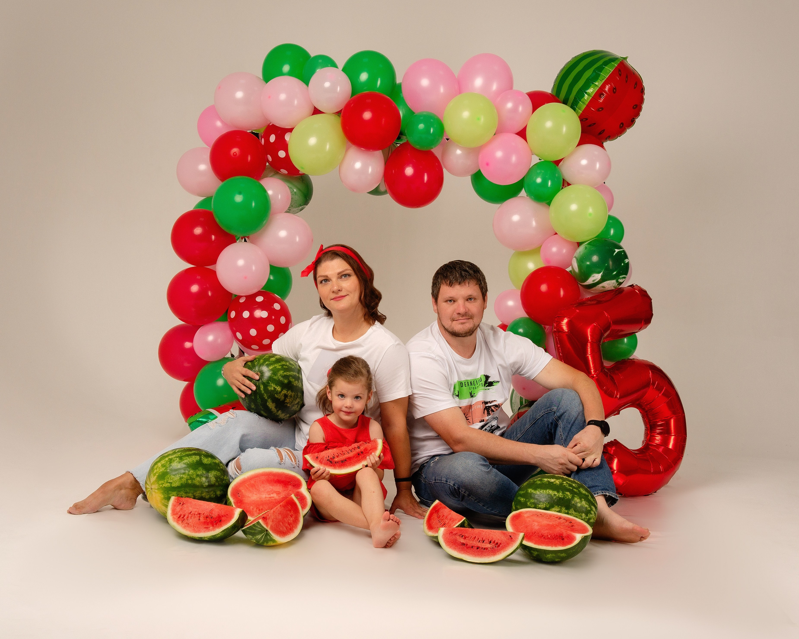 Диана и арбузы. Фотограф беременности в Екатеринбурге Илона Филатьева