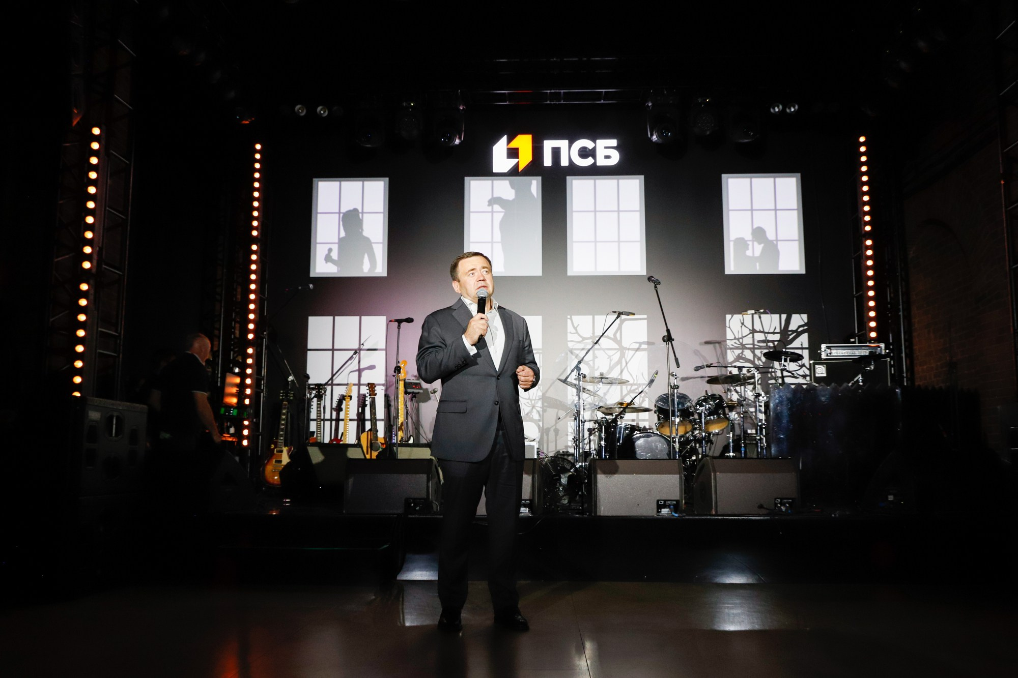 Бизнес-приём ПСБ в рамках ПМЭФ. Фотограф Дарья Попова