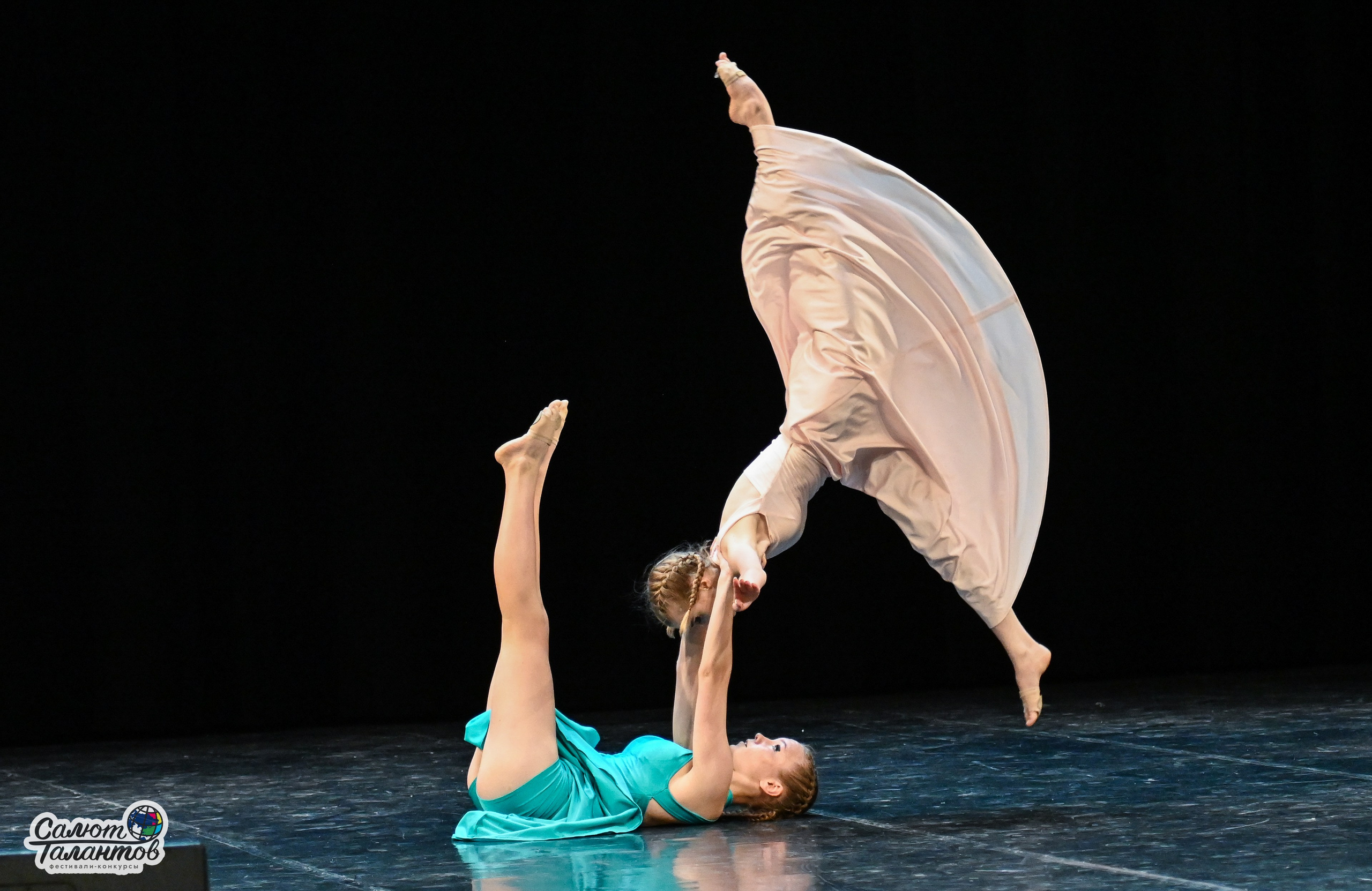 31.10.2024 6-й Международный Творческий Фестиваль-Конкурс «СЕРДЦЕ УРАЛА» г. Екб. Медиастудия Фото Концепт