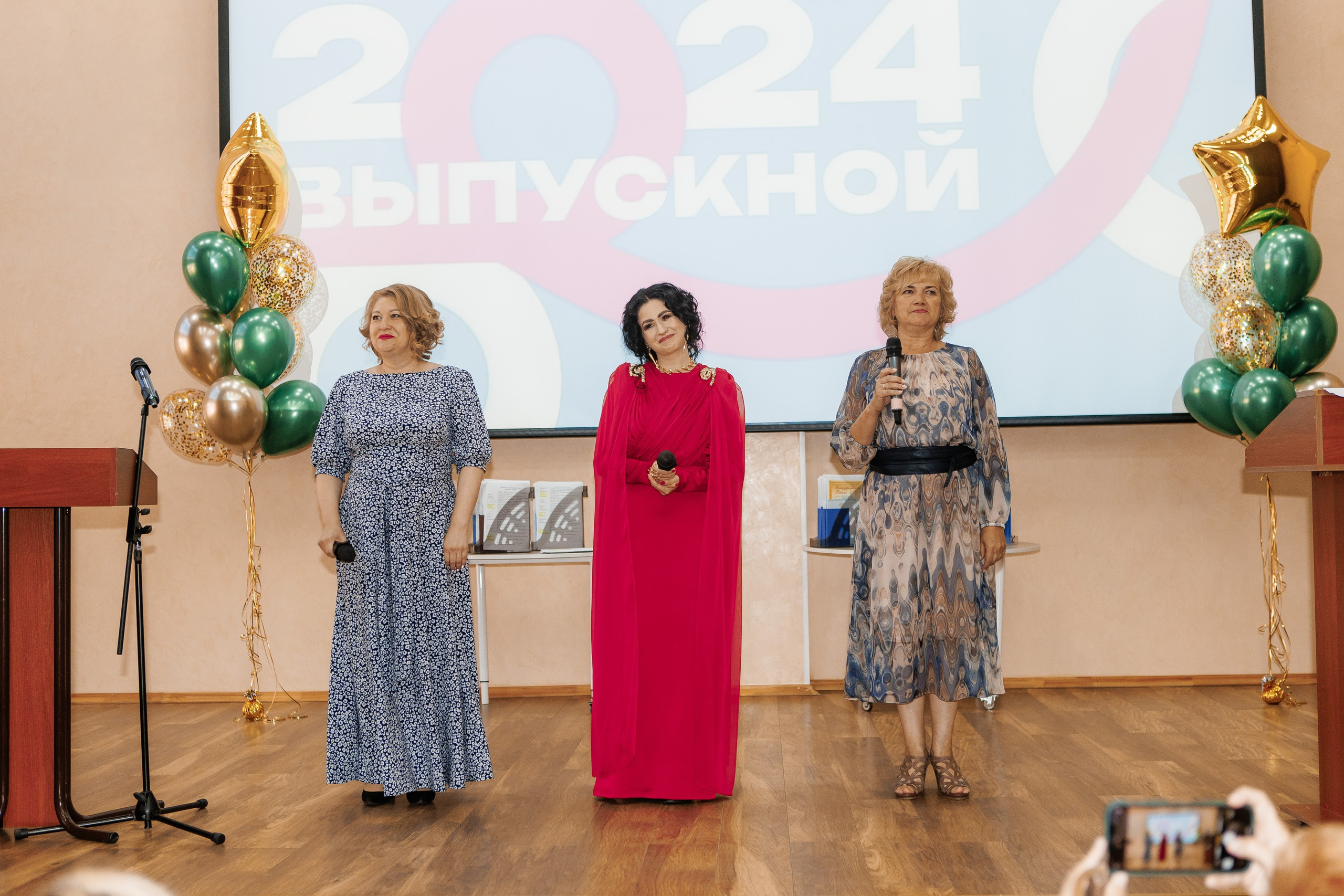 Выпускной Гимназия 12 2024 г. Свадебный и портретный Фотограф в Липецке Дмитрий Котюков