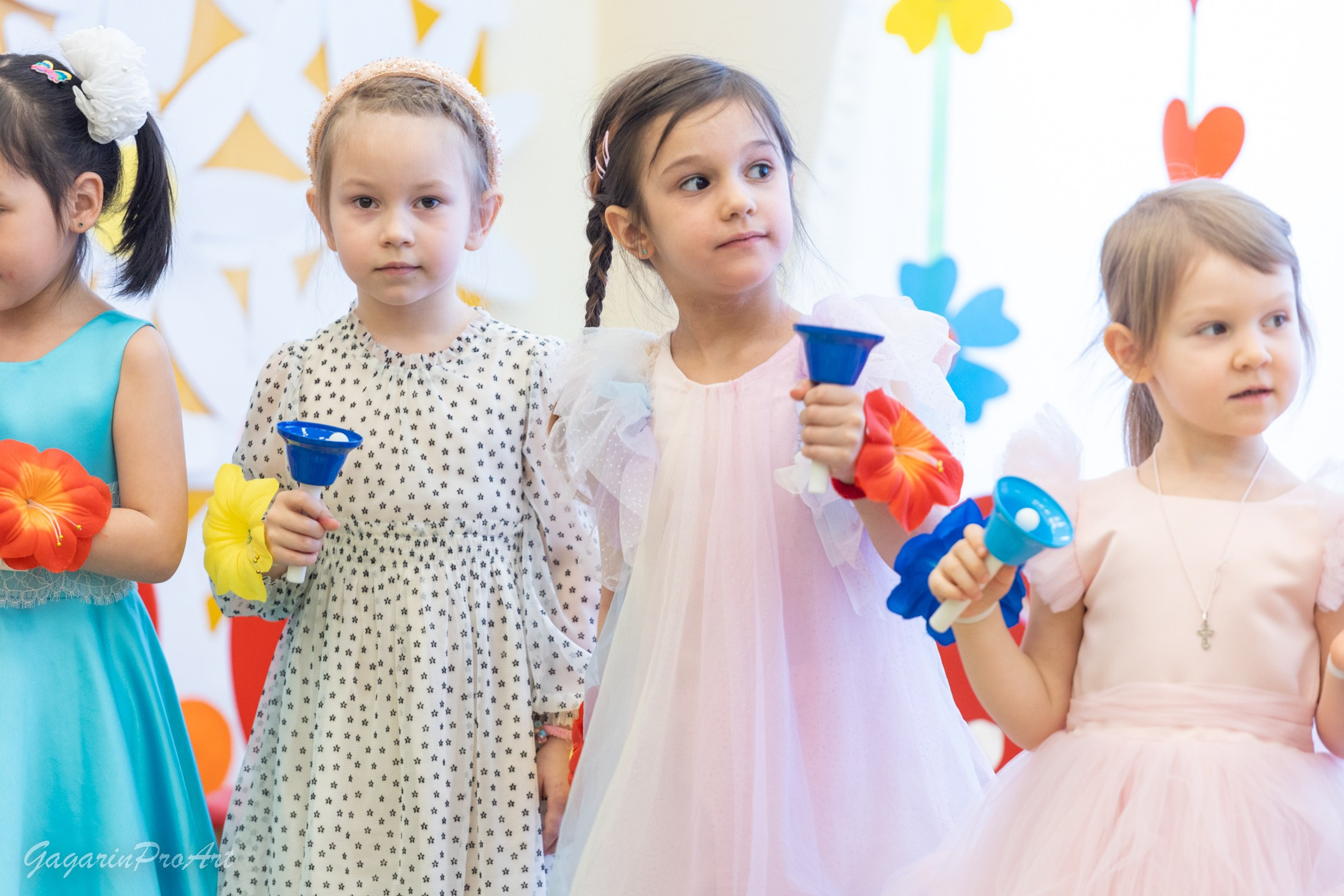 Фотограф в детский сад на утренник и праздник. GagarinProArt
