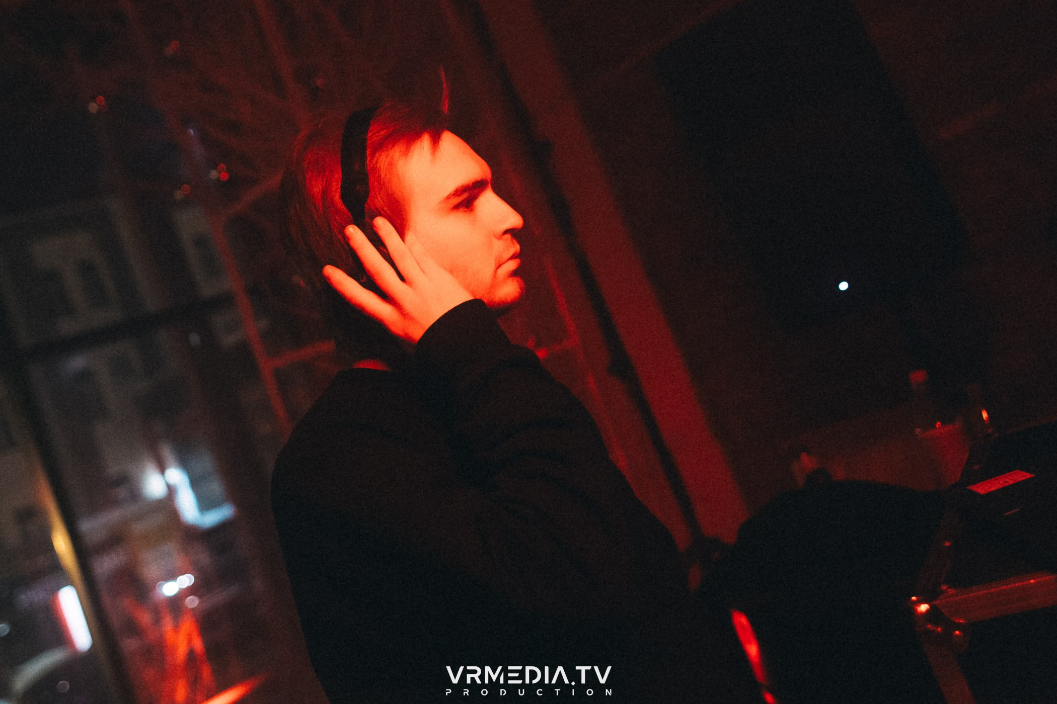 WEEKEND HALL в культурном пространстве «Редакция»