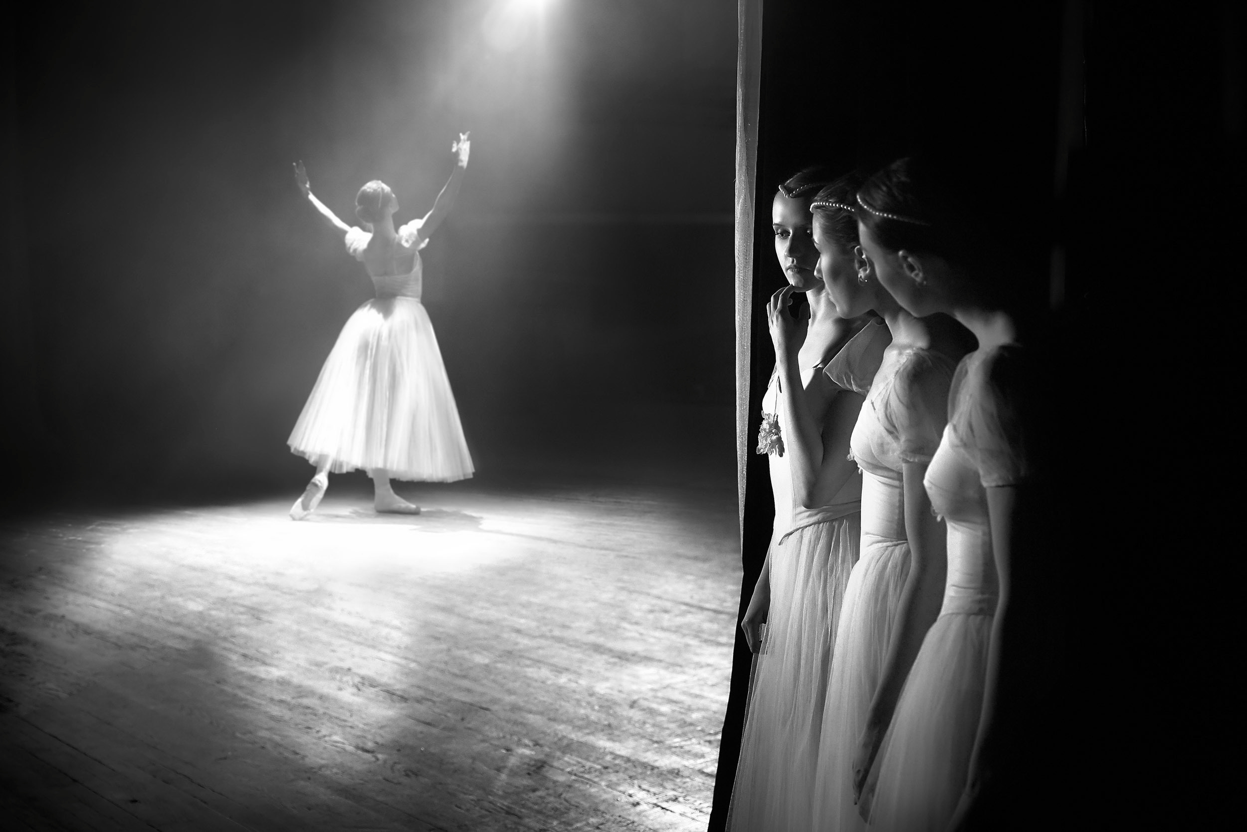 Балет, танцы. Photographer for business Mikhail Semenov. Aqua photo studio, photo school