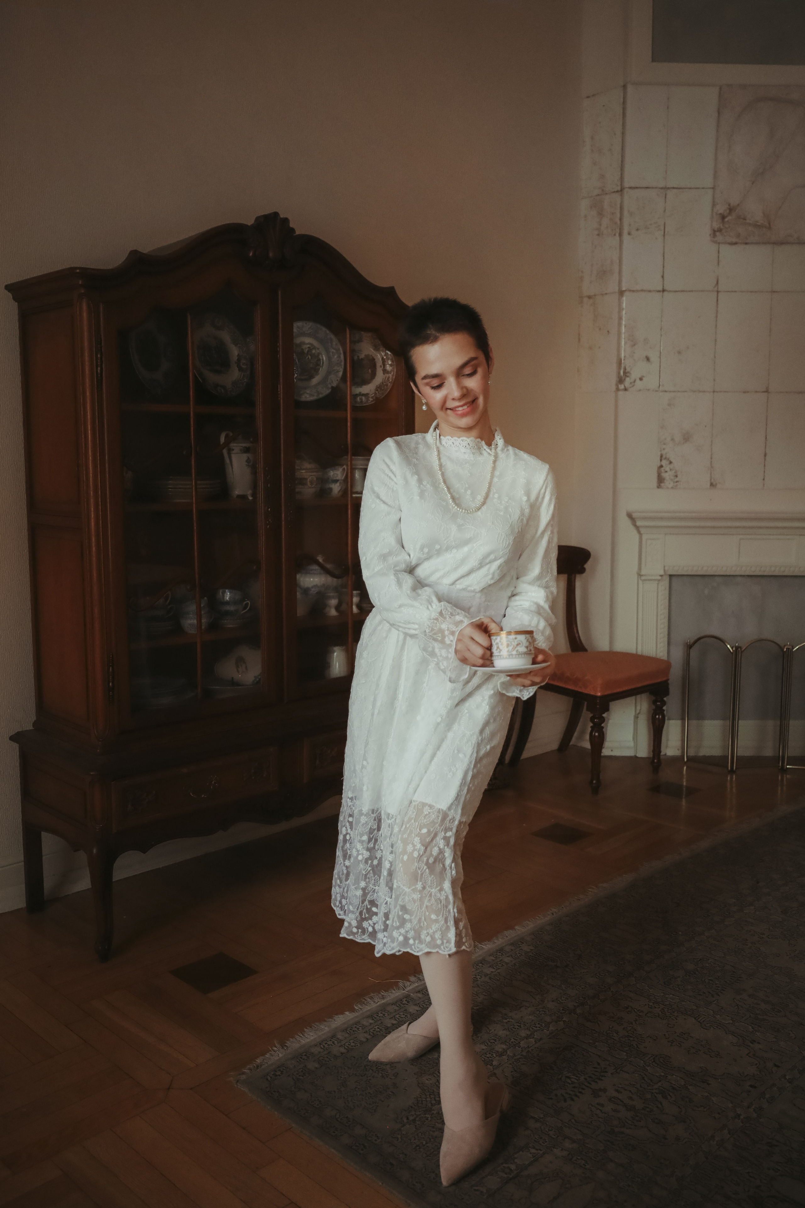 Актриса в особняке. Фотограф Химки Анна Татарских