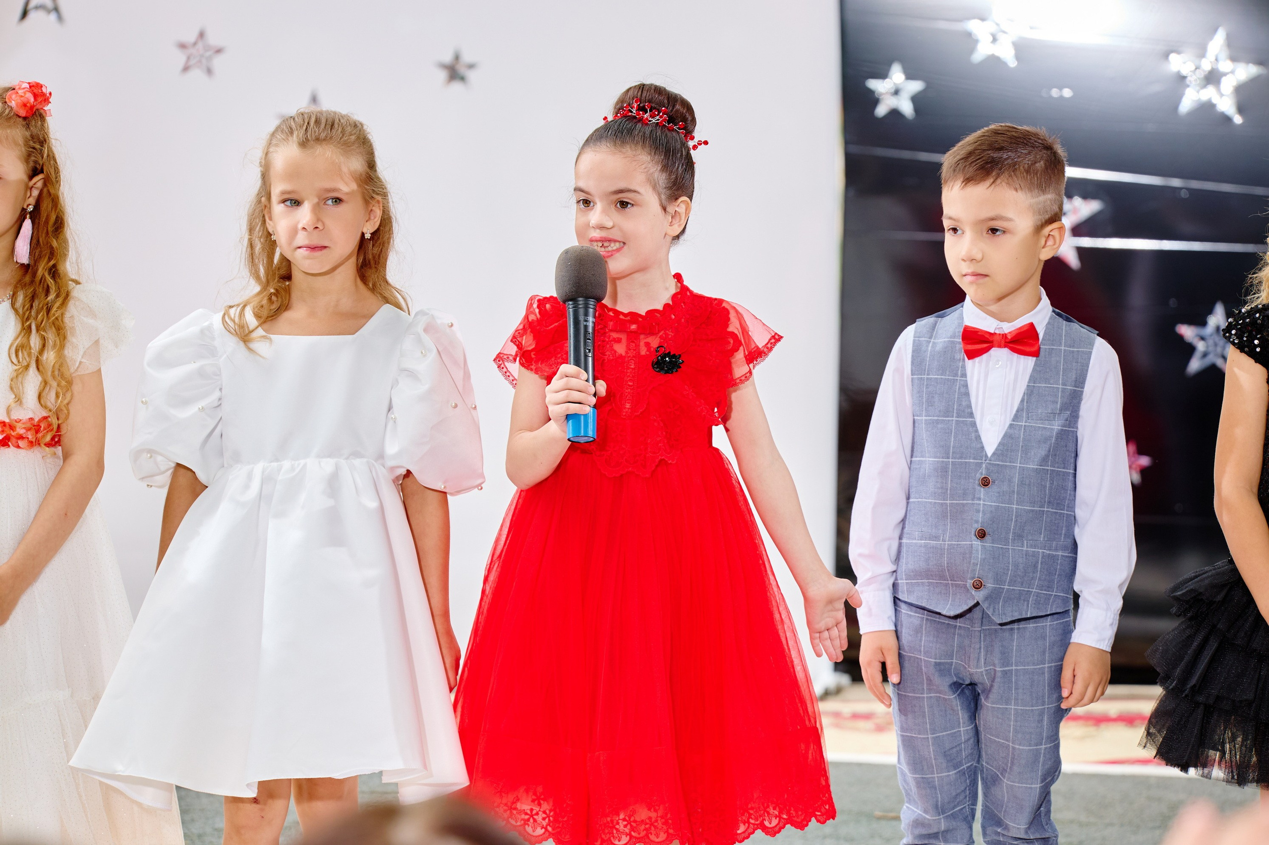 Выпускной 45 сад. Фотограф Выпускные альбомы Таганрог Сергей Коробченко