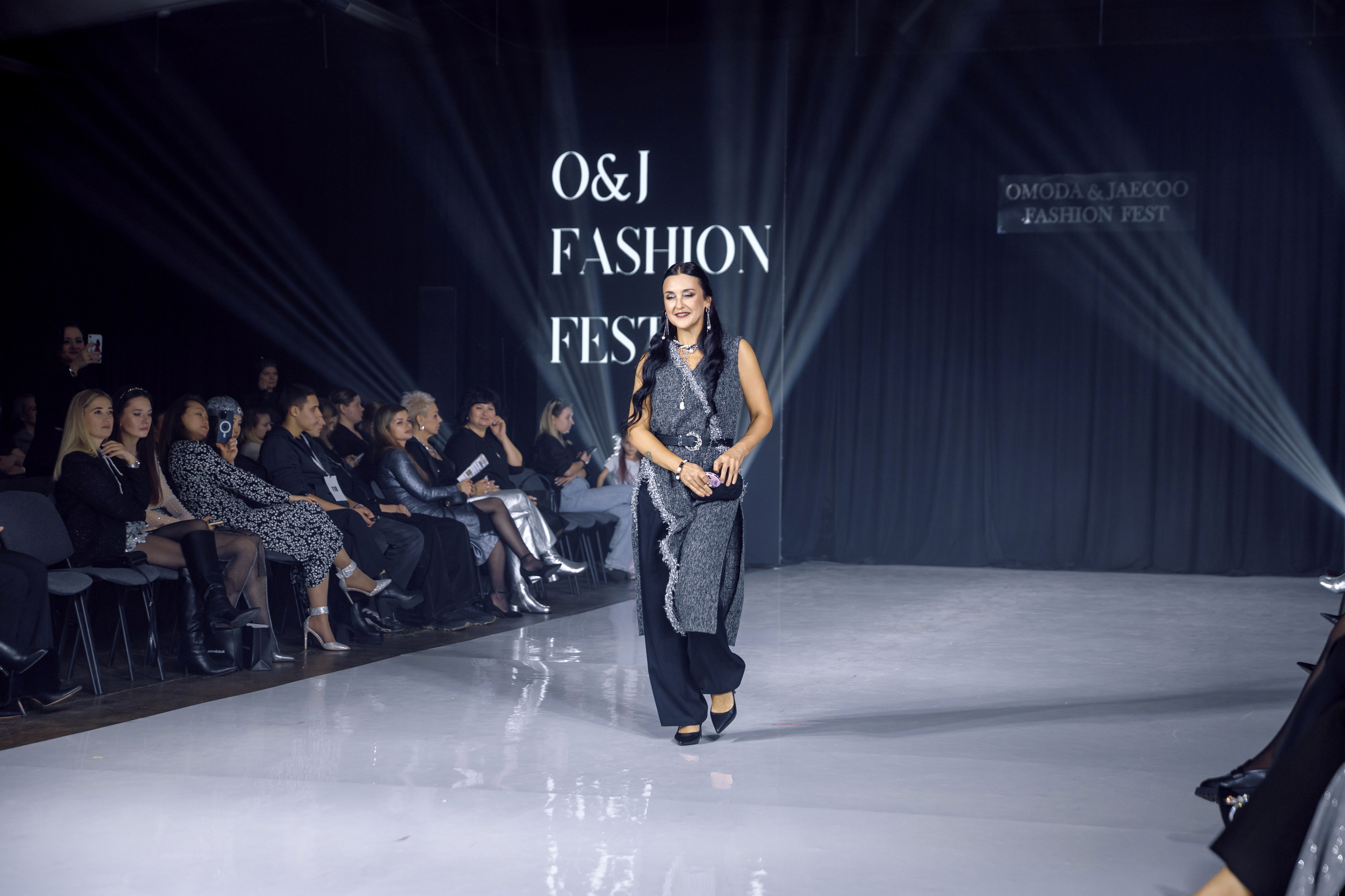 O&J Fashion Fest осень'25. Свадебный фотограф Иркутск, репортажный фотограф Иркутск