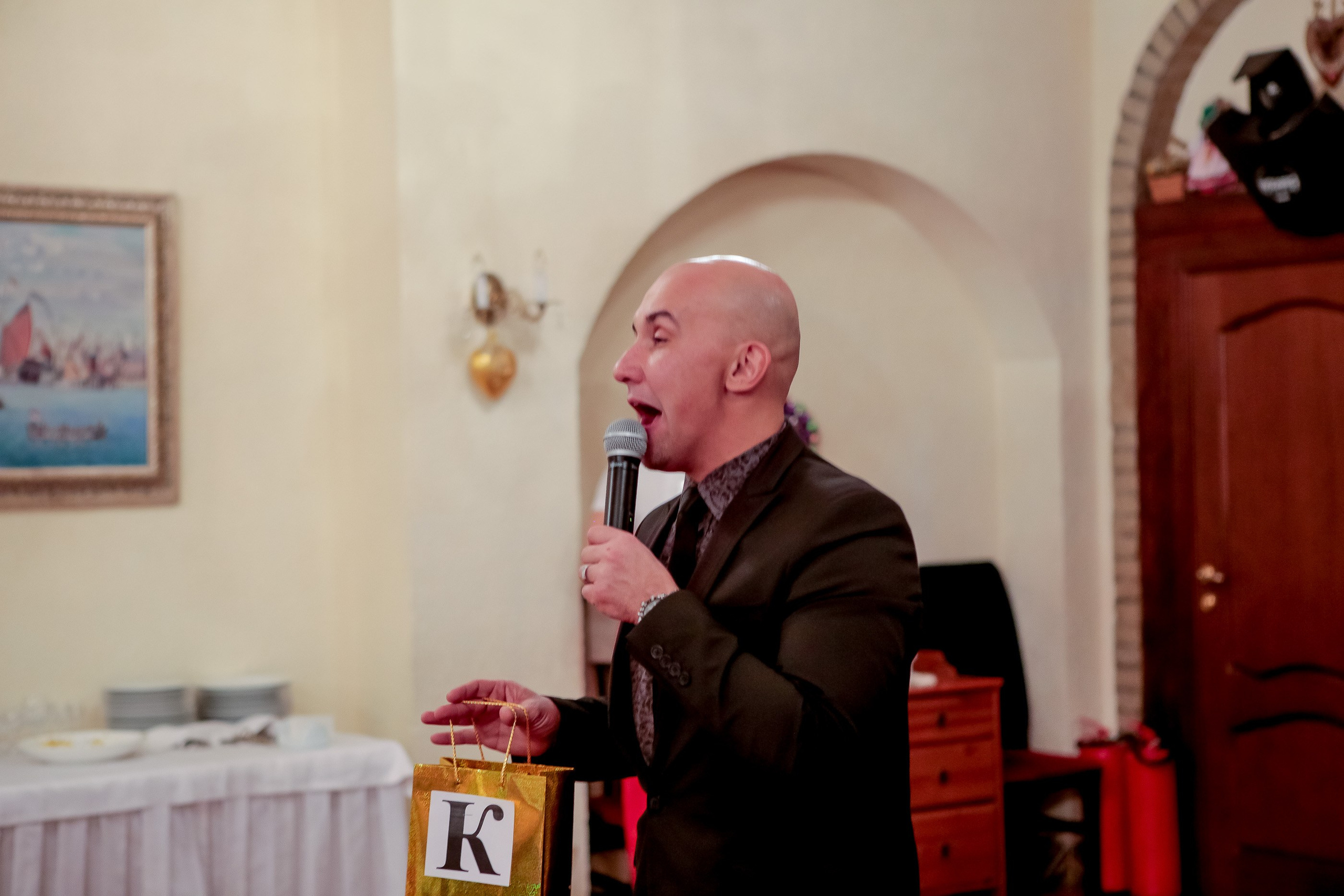 Корпоратив. Max Matvich and Victoria Basova are professionals in their field