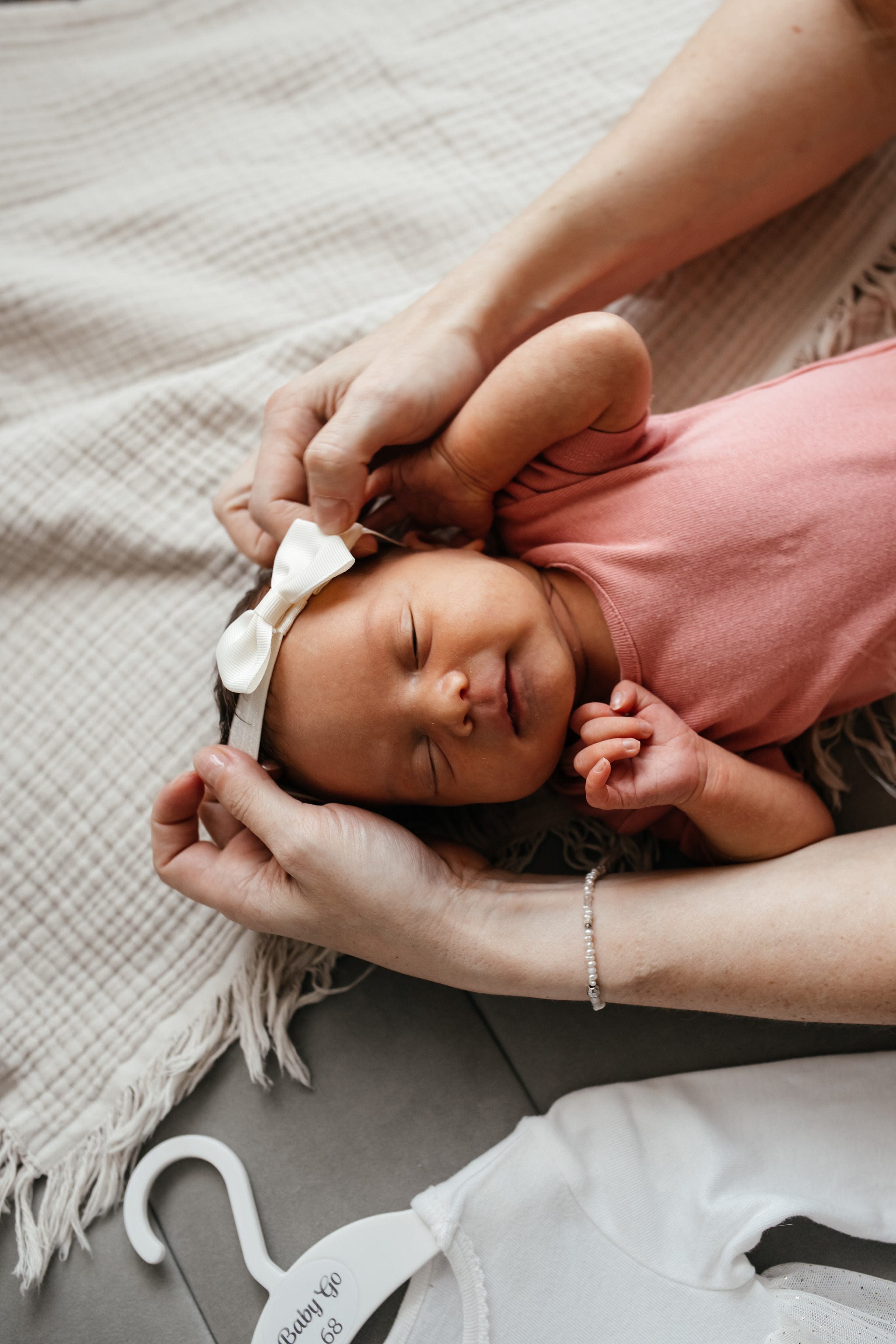 Первые дни Аси дома. Семейный фотограф в Томске Зарина Азизбаева
