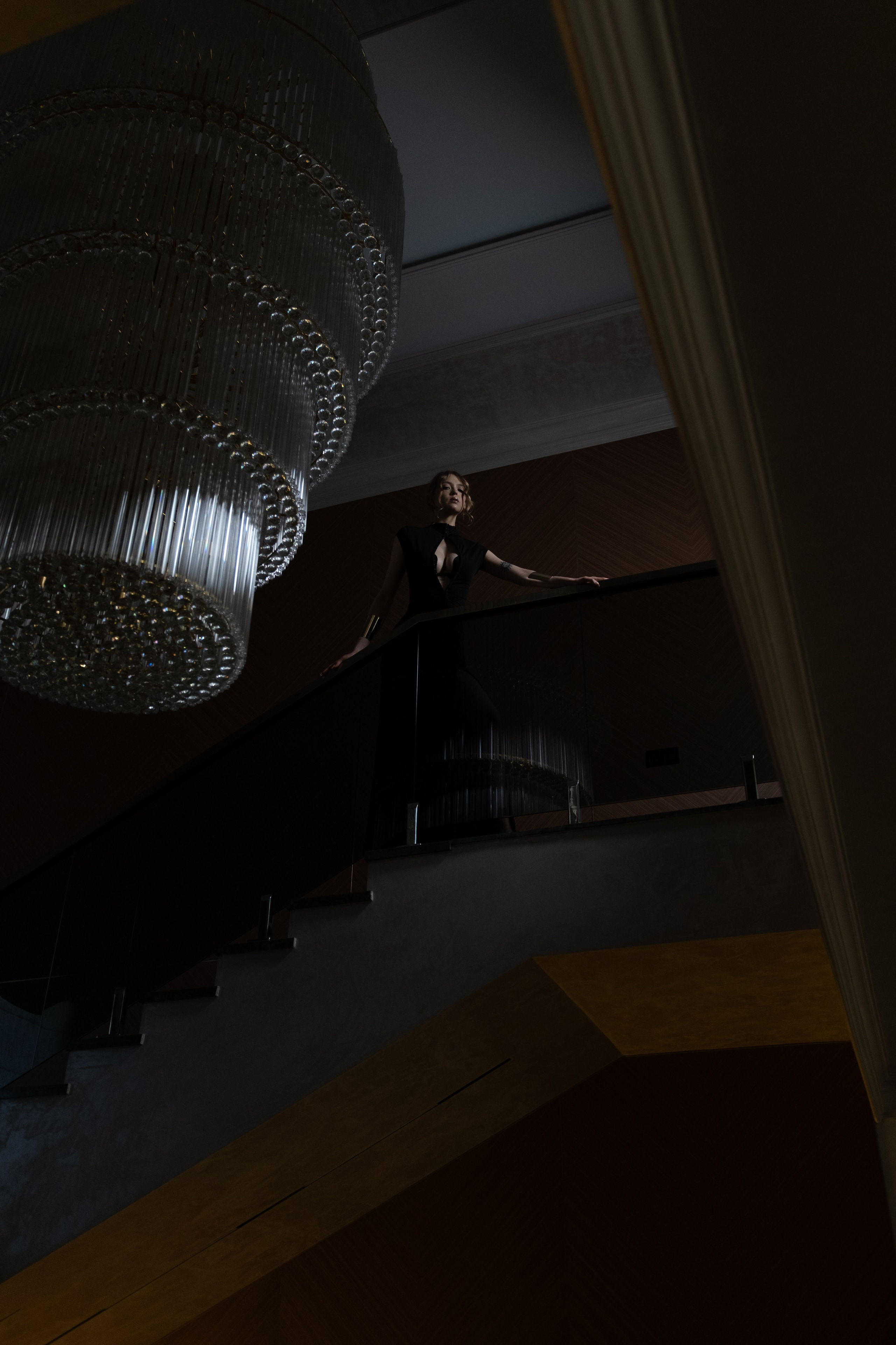 Катя в холле отеля. Фотограф Коробова Екатерина