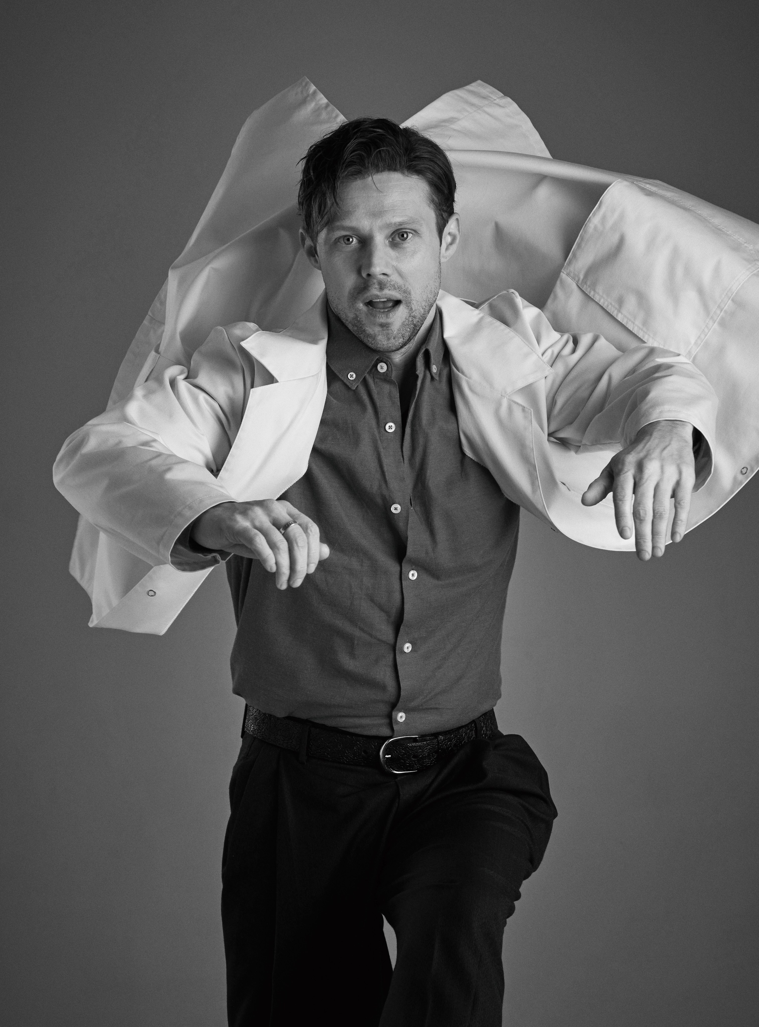 PORTRAIT. Www.apowerstudio.com