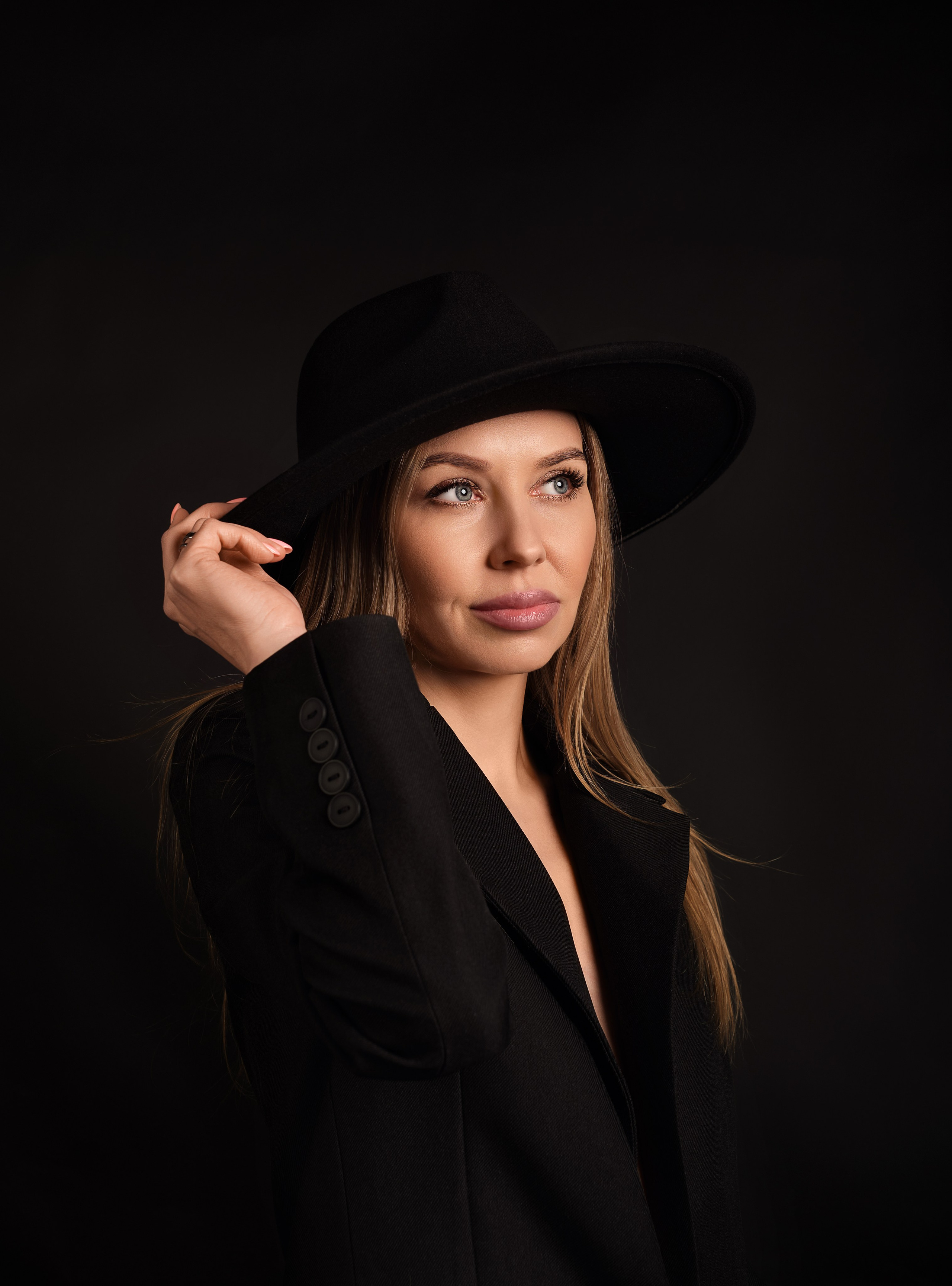 Женские портреты