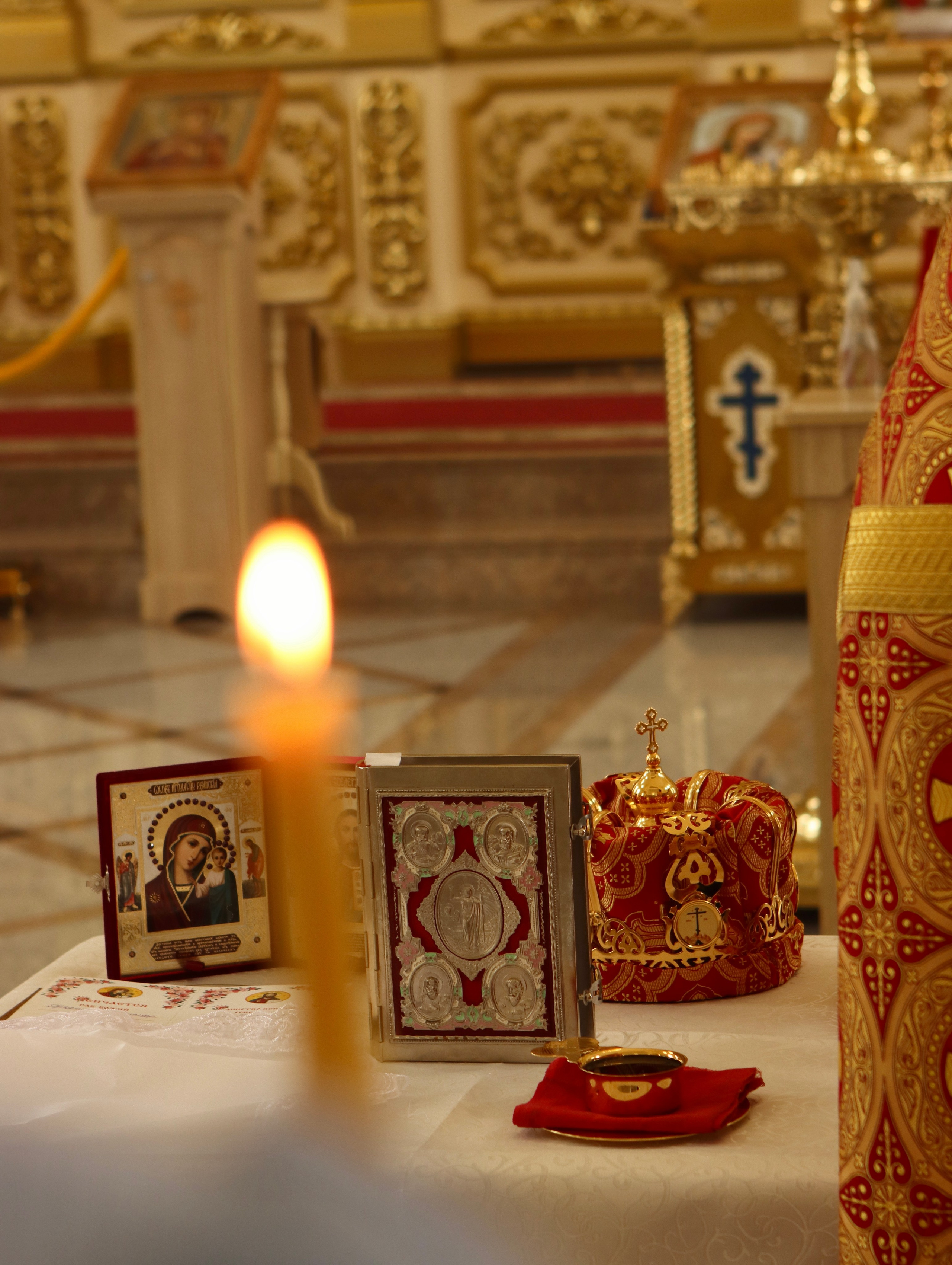 Екатерина и Александр — таинство венчание. Фотограф в Курске Смирнов Евгений