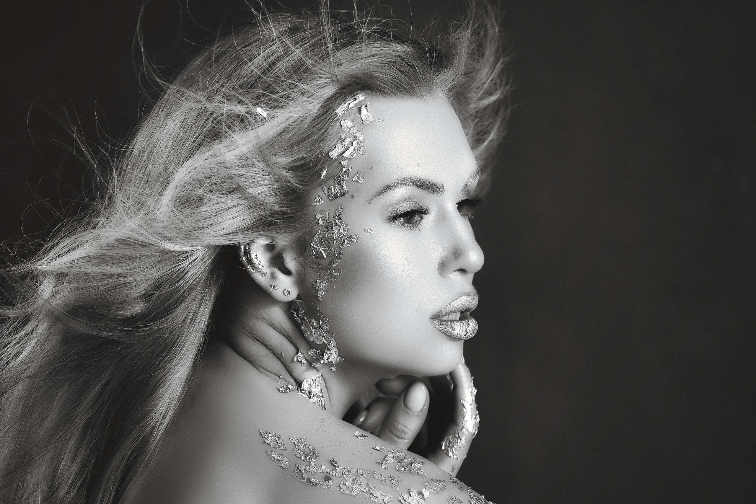 Золото. Аня. Фотограф Андрей Лёвкин