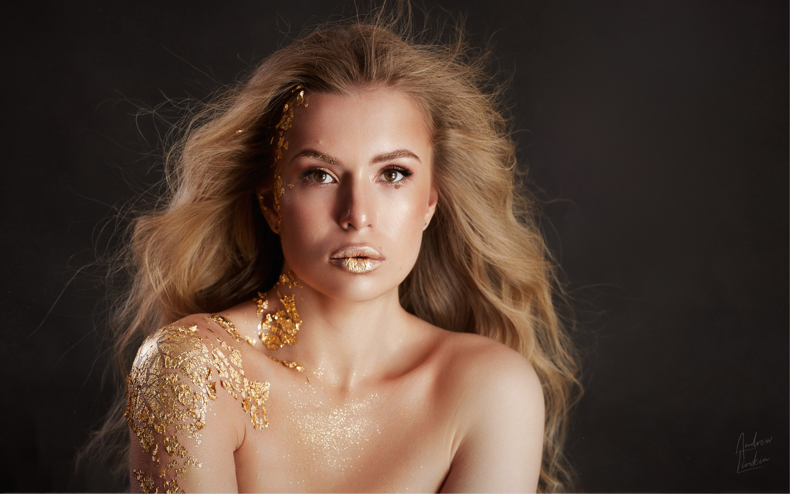 Золото. Аня. Фотограф Андрей Лёвкин