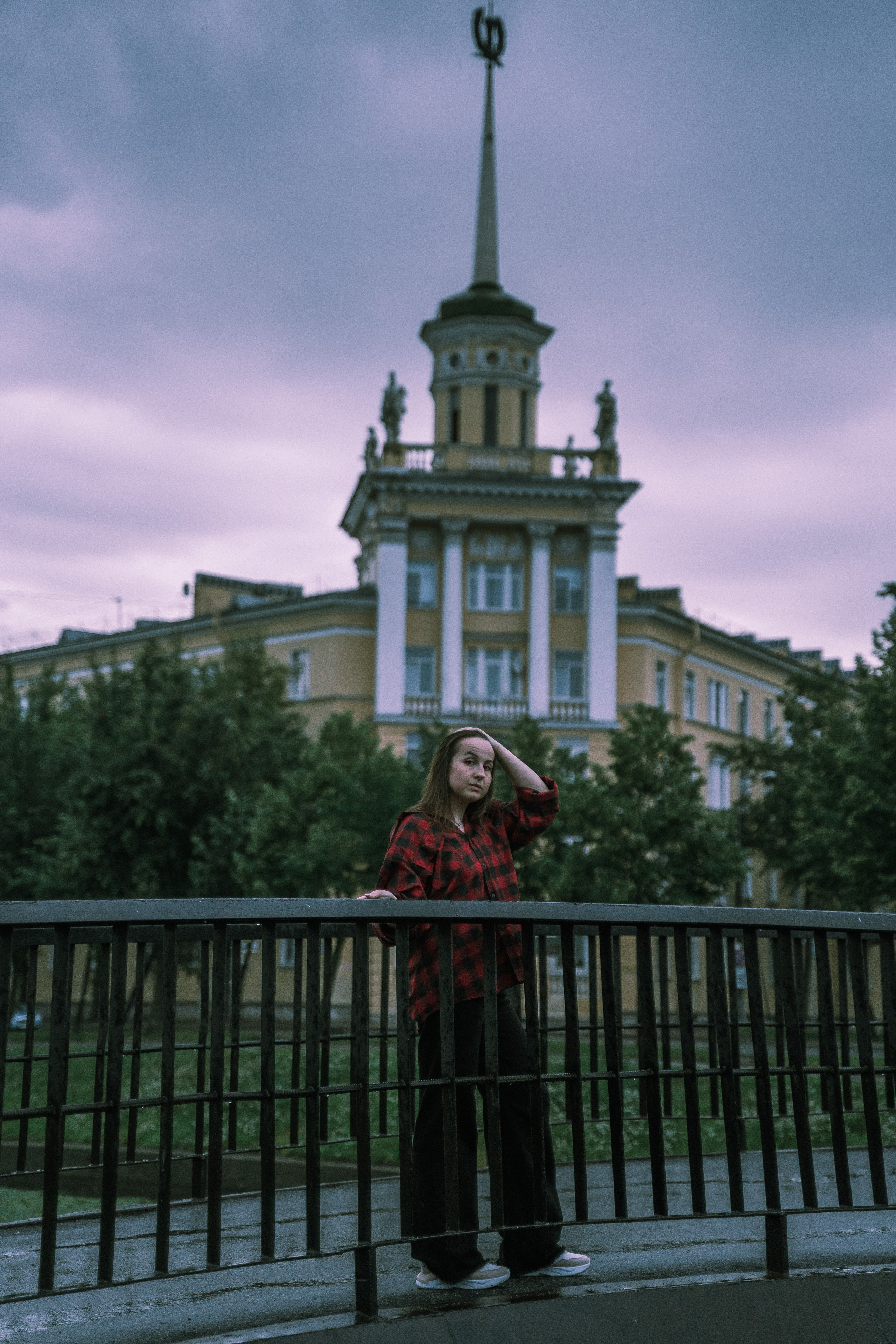 Вечерний вайб. ДМИТРИЙ ХОРУНЖИЙ — репортажный фотограф, видеограф СПБ