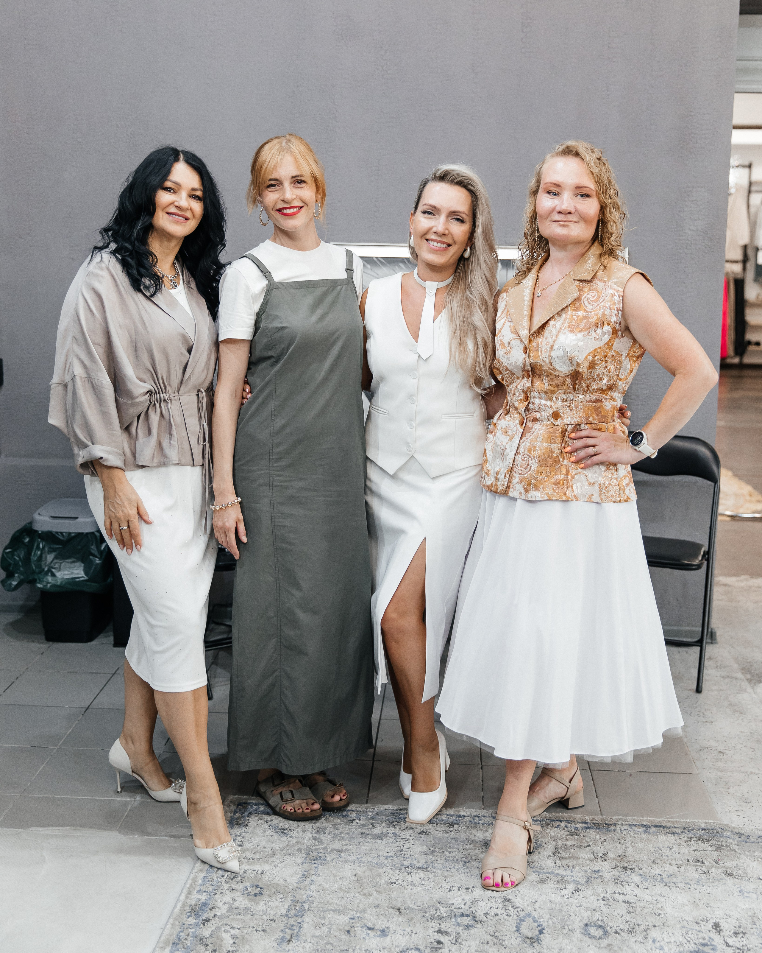 Девичник в шоу-руме со стилистами. Фотограф в Санкт-Петербурге Алена Сертакова