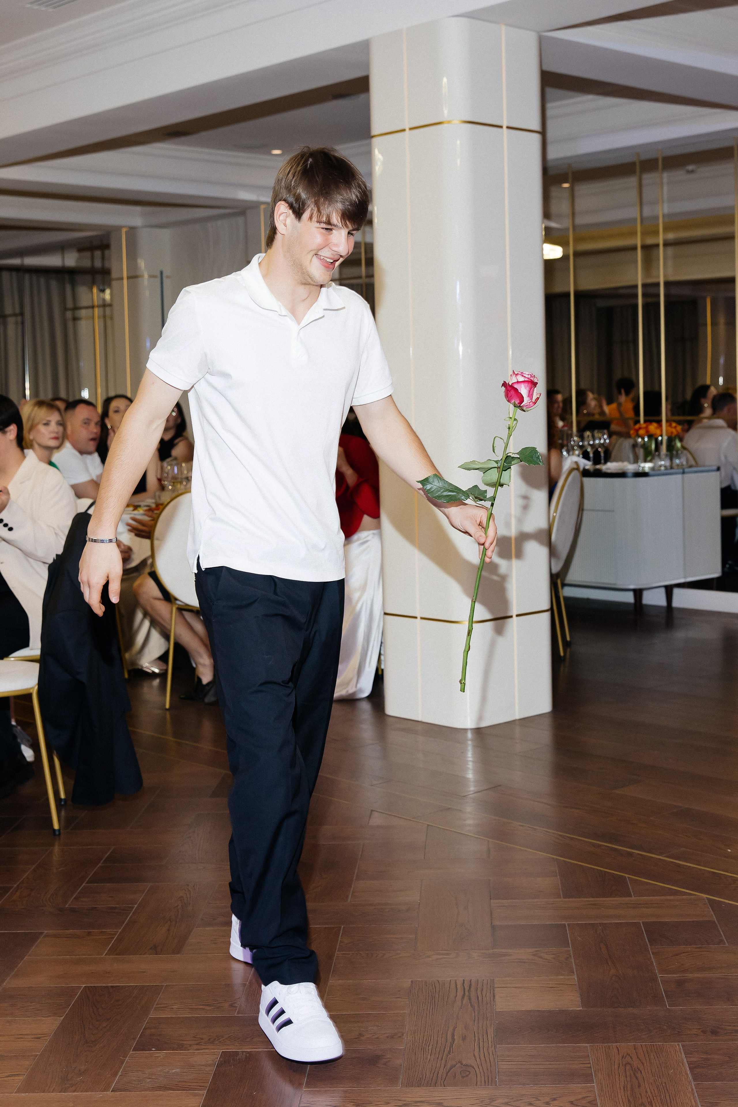 11 класс ШК.100. Фотограф и Видеограф в Краснодаре Юлия Солодченко