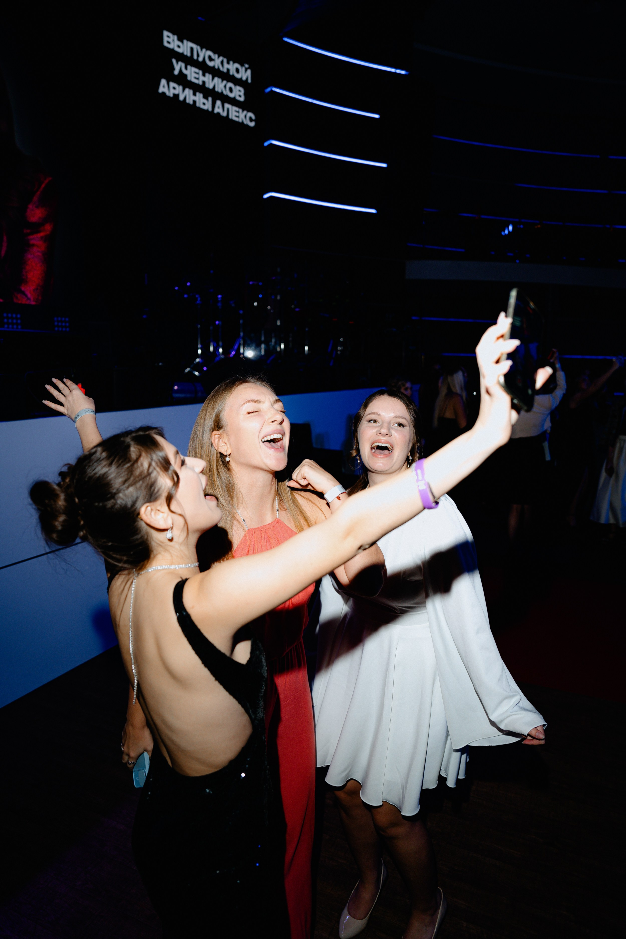 Выпускной курса Арины Алекс по reels. Костя Жуков — фотограф в Москве