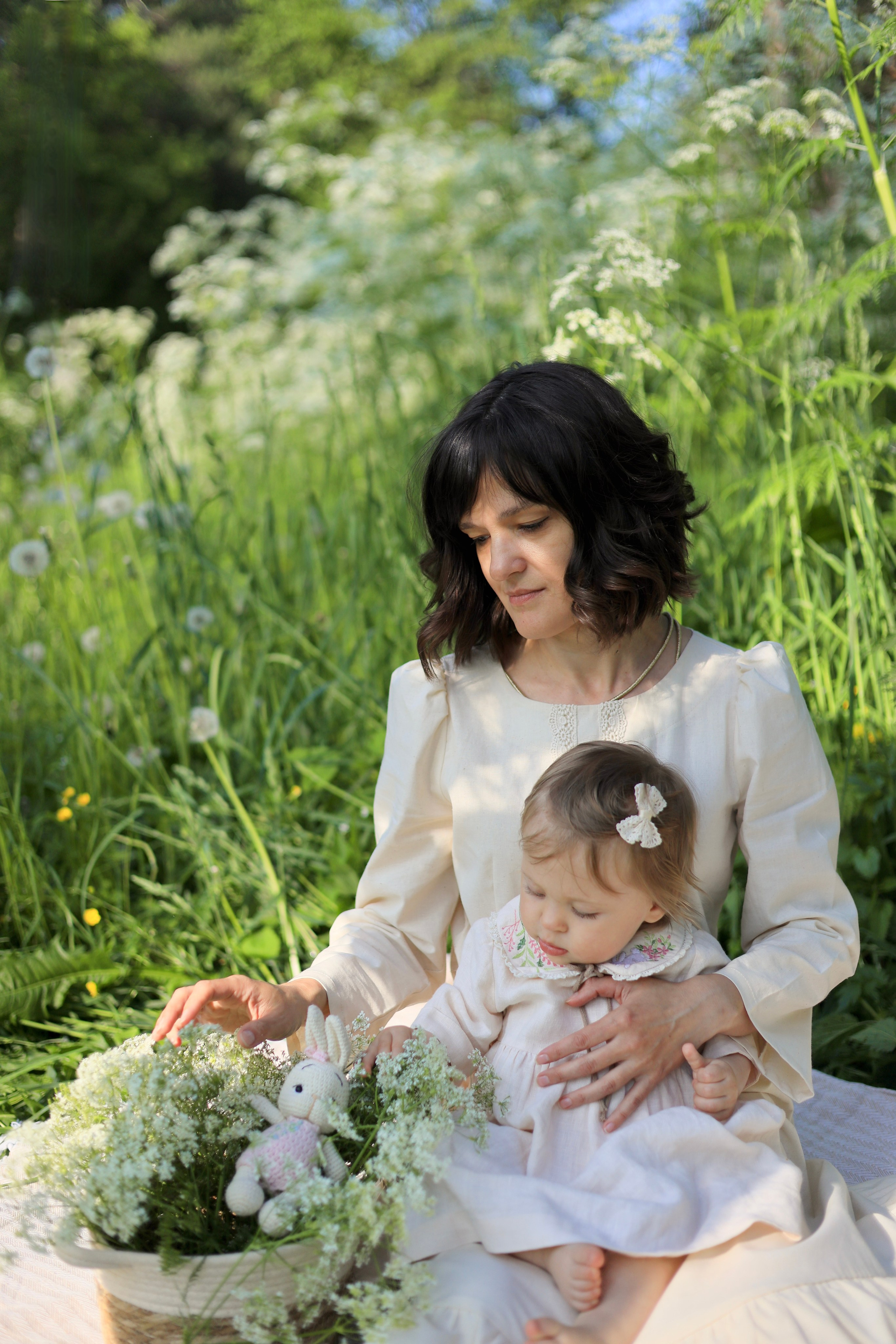 Ksenia and Eseniya. Family, portrait, content photo in Costa Rica Evgeniya Besprozvannykh