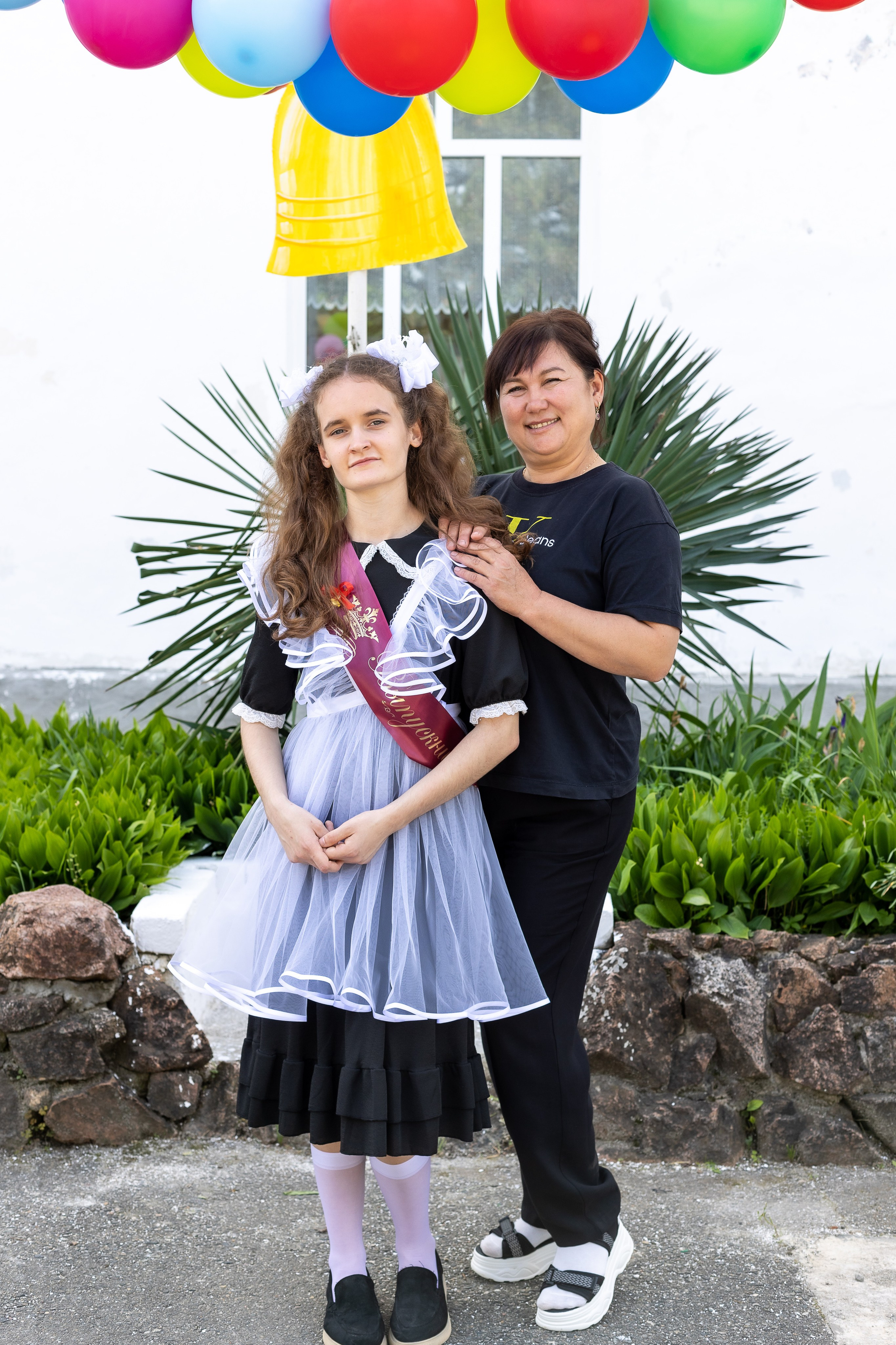 Последний звонок. Выпускные альбомы Майкоп, Краснодар Елена Золотарева