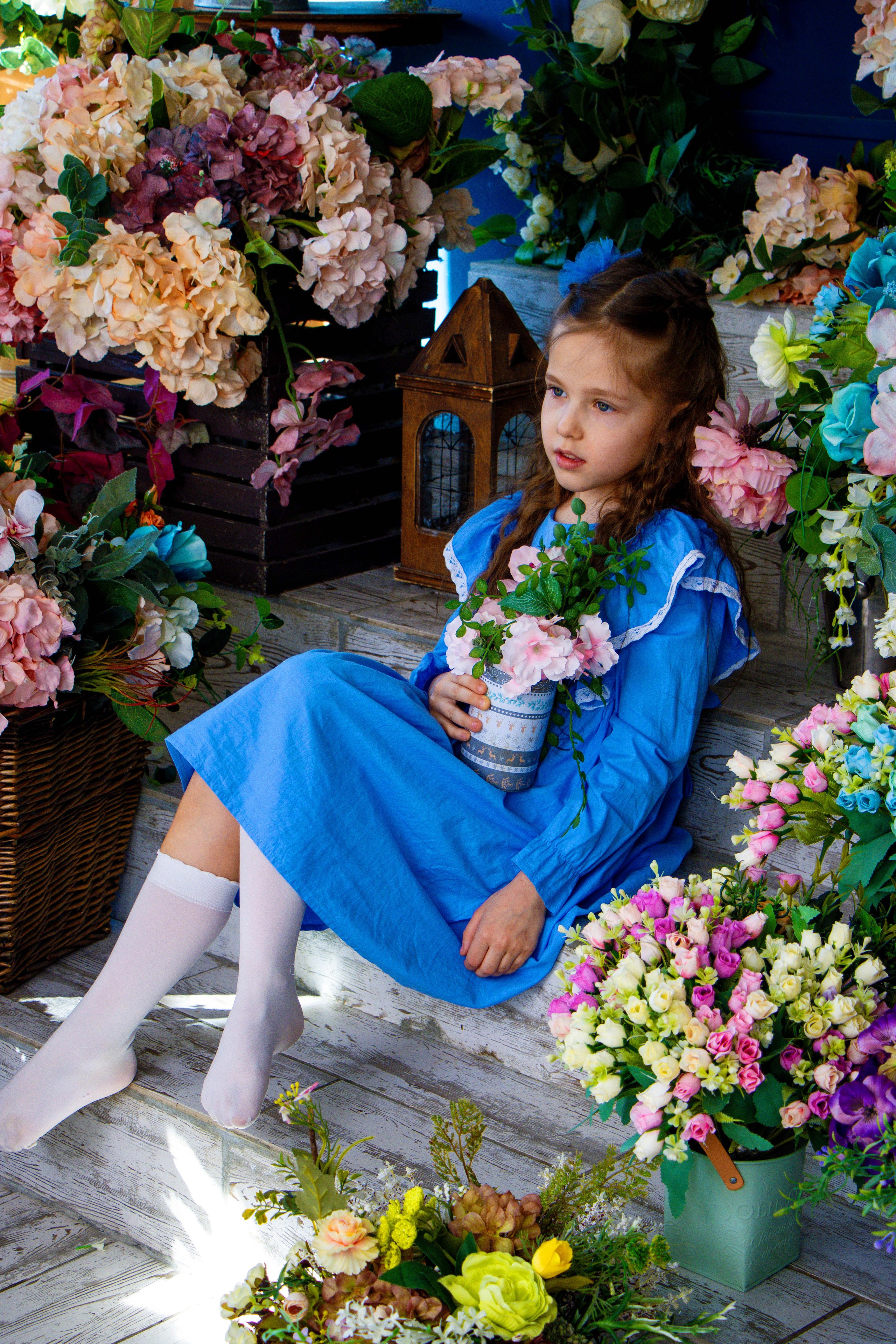 Девчонка в цветах. Фотограф Татьяна Матрос