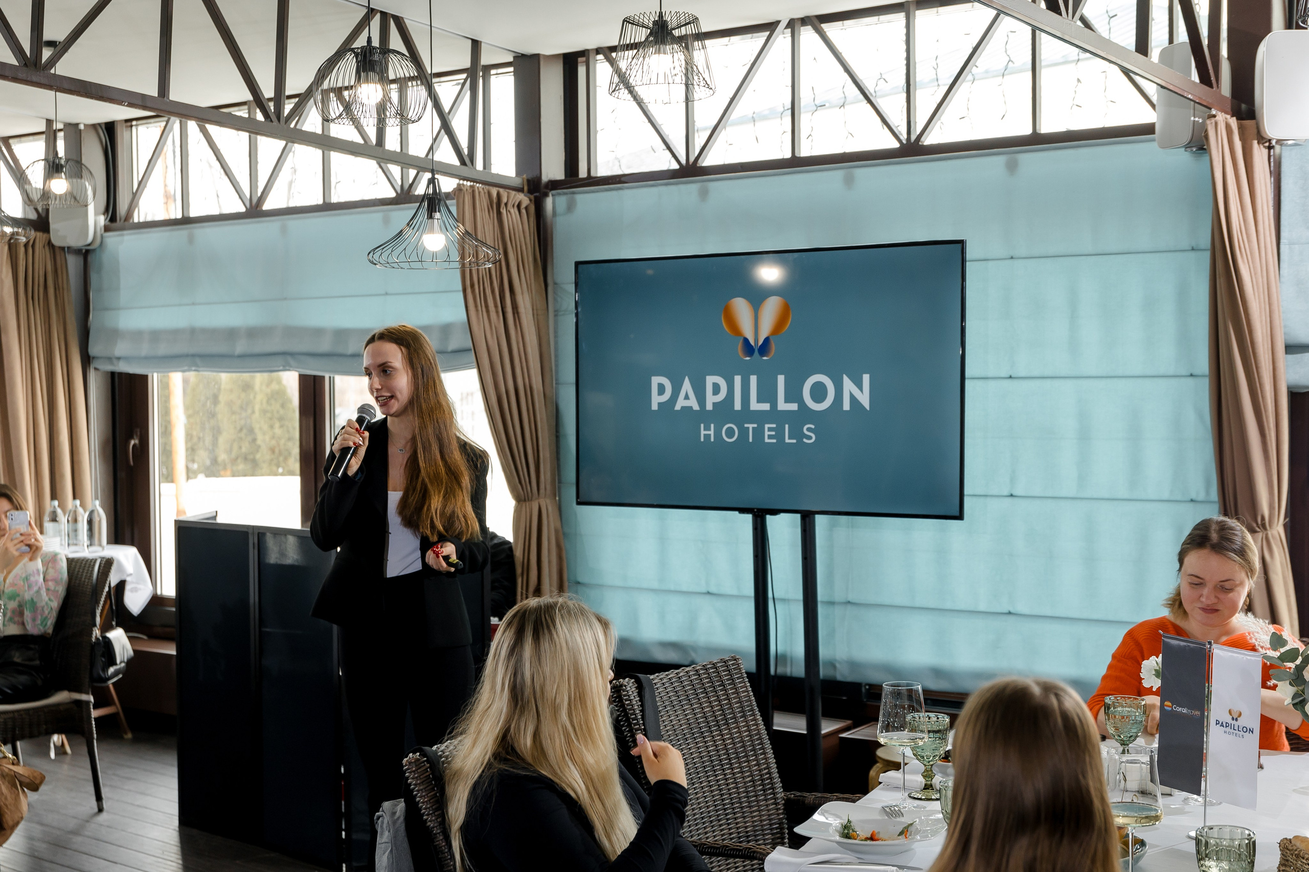 КОНФЕРЕНЦИЯ. Свадебный и семейный фотограф Динар Гильмутдинов