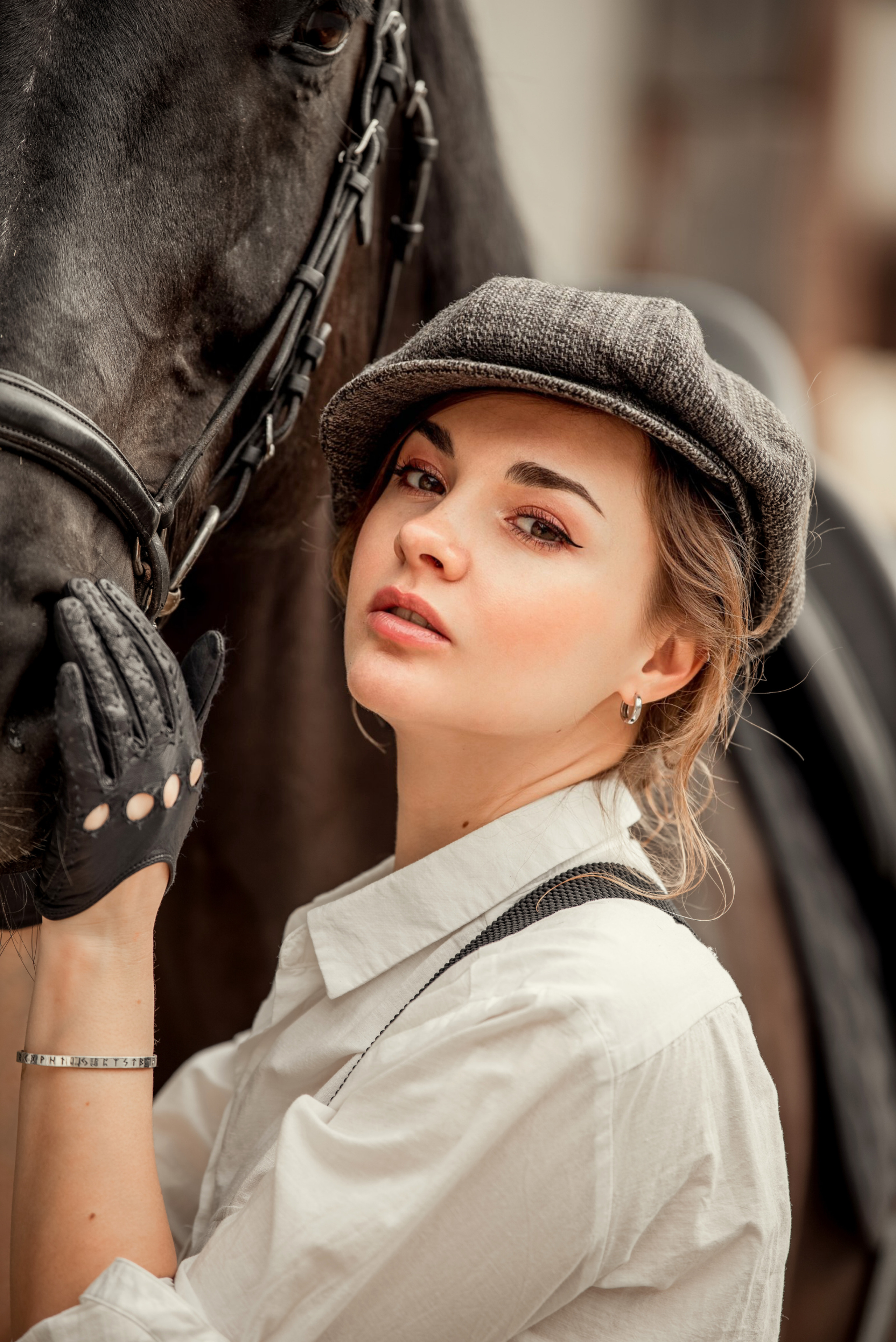 Портрет с лошадью — конная фотосессия