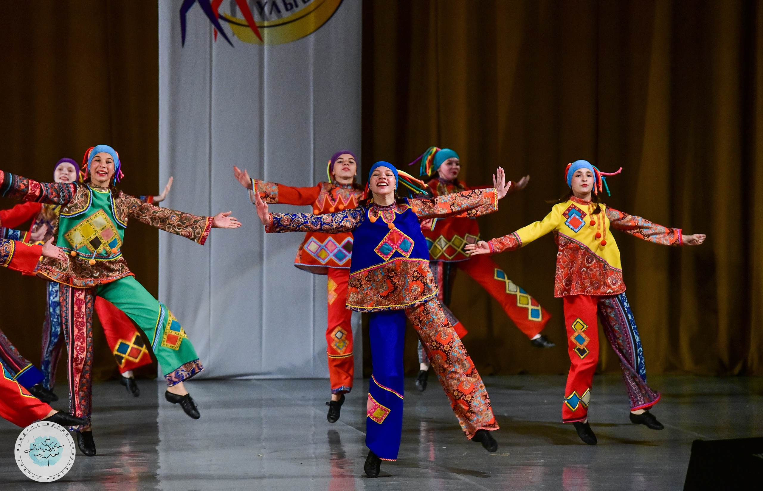04.07.2024 Финал Международного творческого проекта «Улыбки Мира» г. СПБ. Медиастудия Фото Концепт