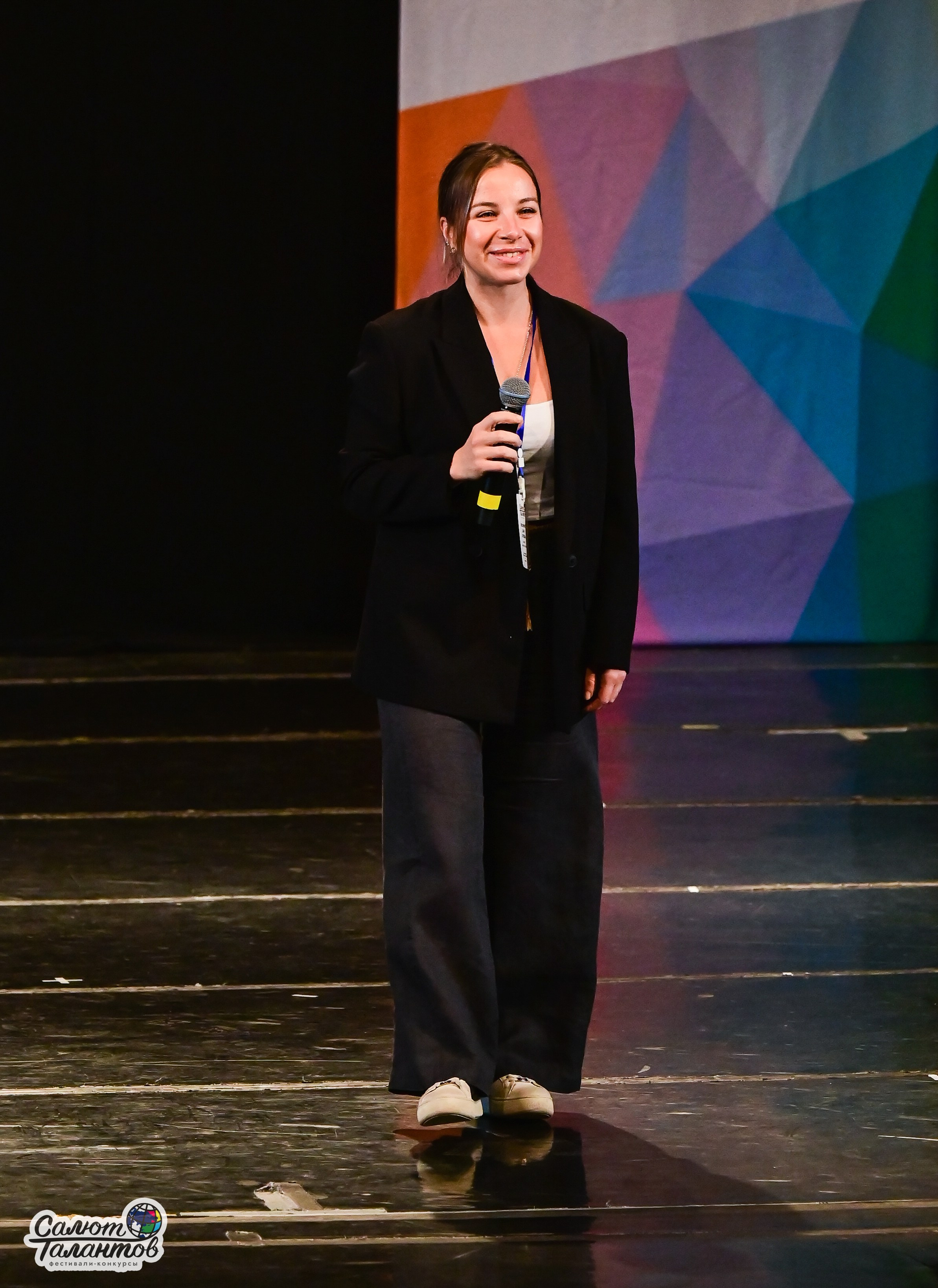 14.06.2025 «Салют Талантов» 41-й Международный фестиваль-конкурс «МОСКВА ВЕРИТ ТАЛАНТАМ» г. Москва. Медиастудия Фото Концепт