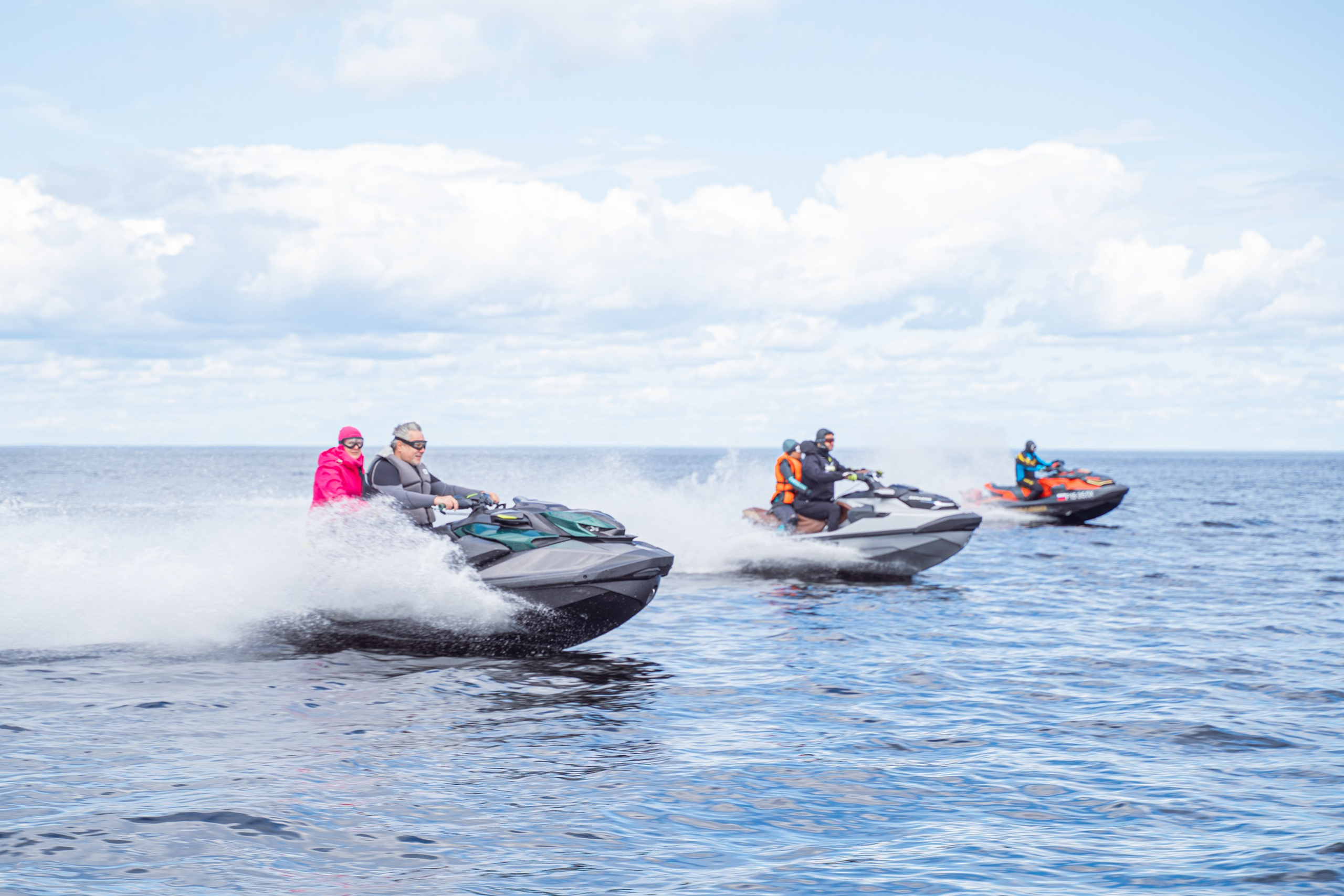 Гидровыезд в Коневский мужской монастырь. Свадебный, семейный, портретный, репортажный фотограф в Санкт-Петербурге