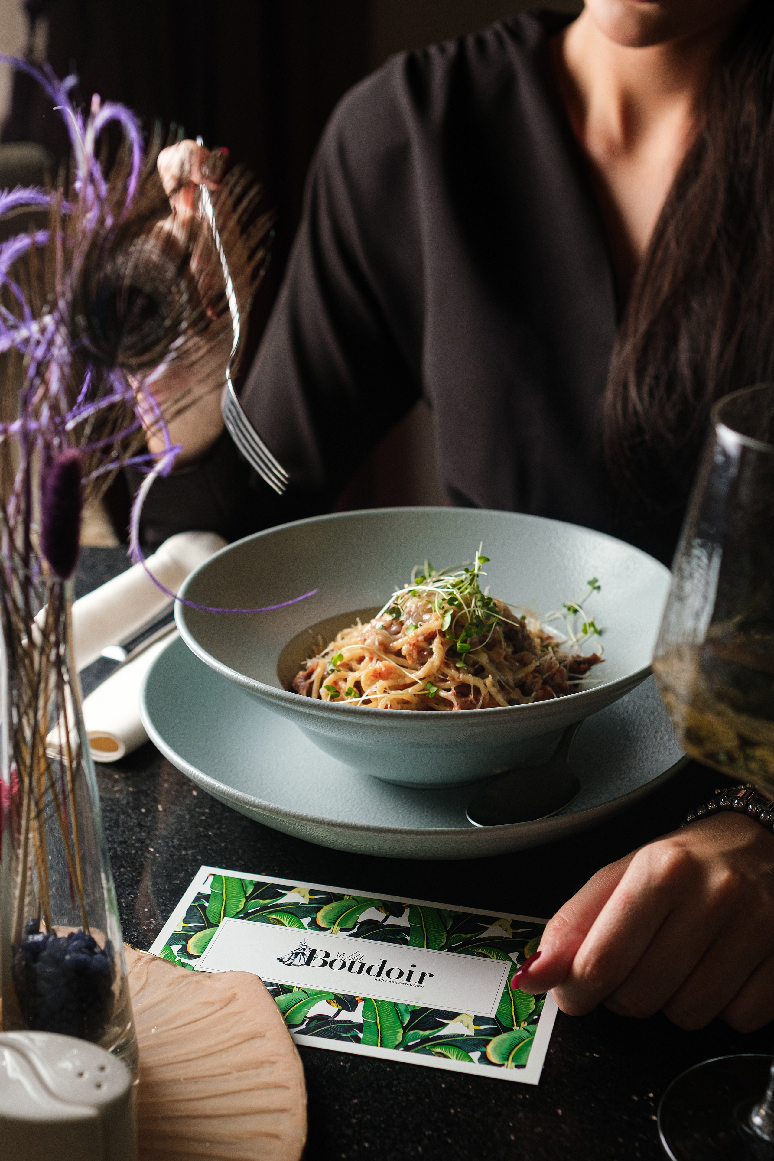 Контент и еда. Фотограф Артём Рауэр