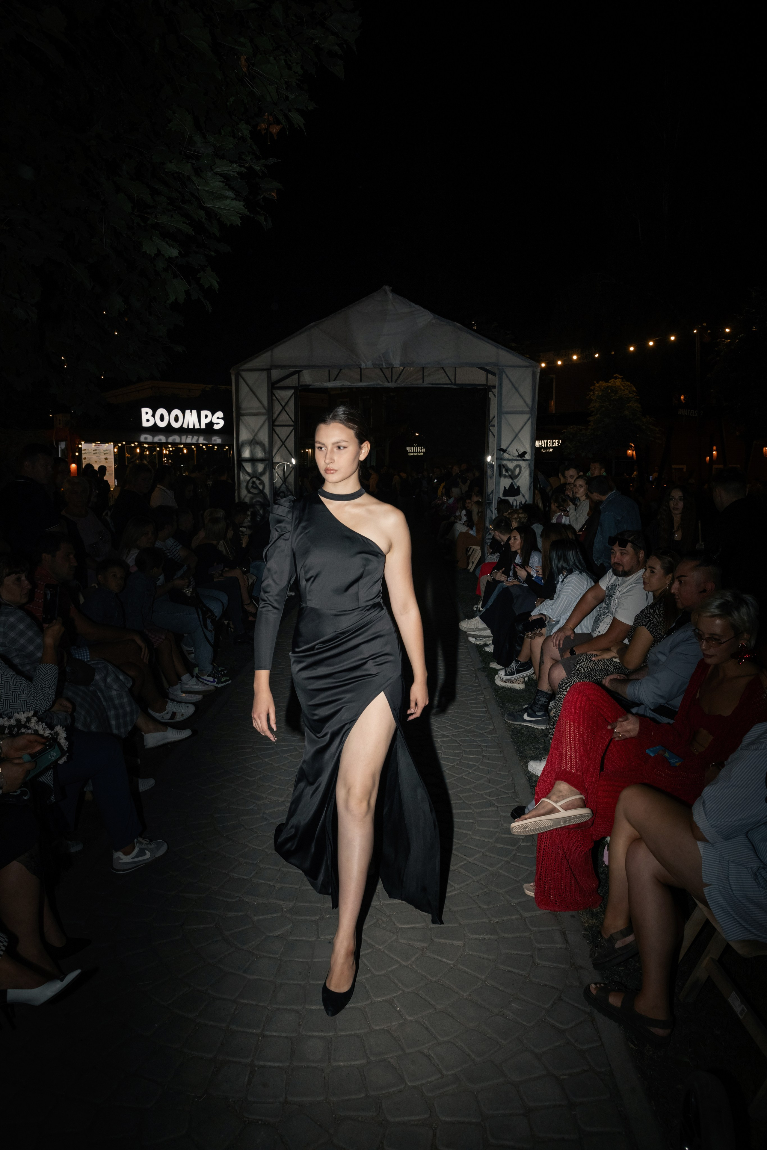 PODIGOO | Ночной Показ Тульских Брендов Одежды. Фотограф брендов и бизнеса в Москве Алексей Сентюрин