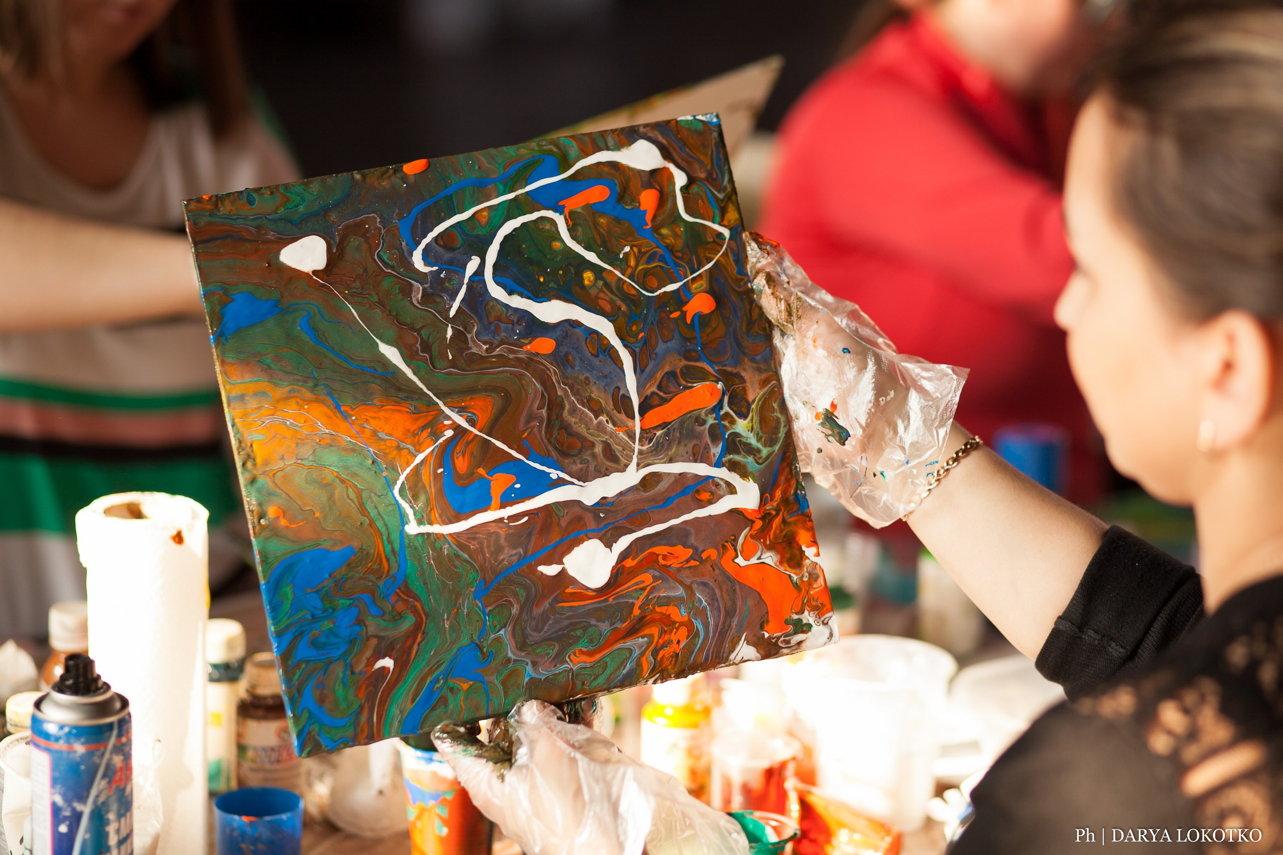 Мастер класс Fluid Art. Фотограф Дарья Локотко в Красноярске