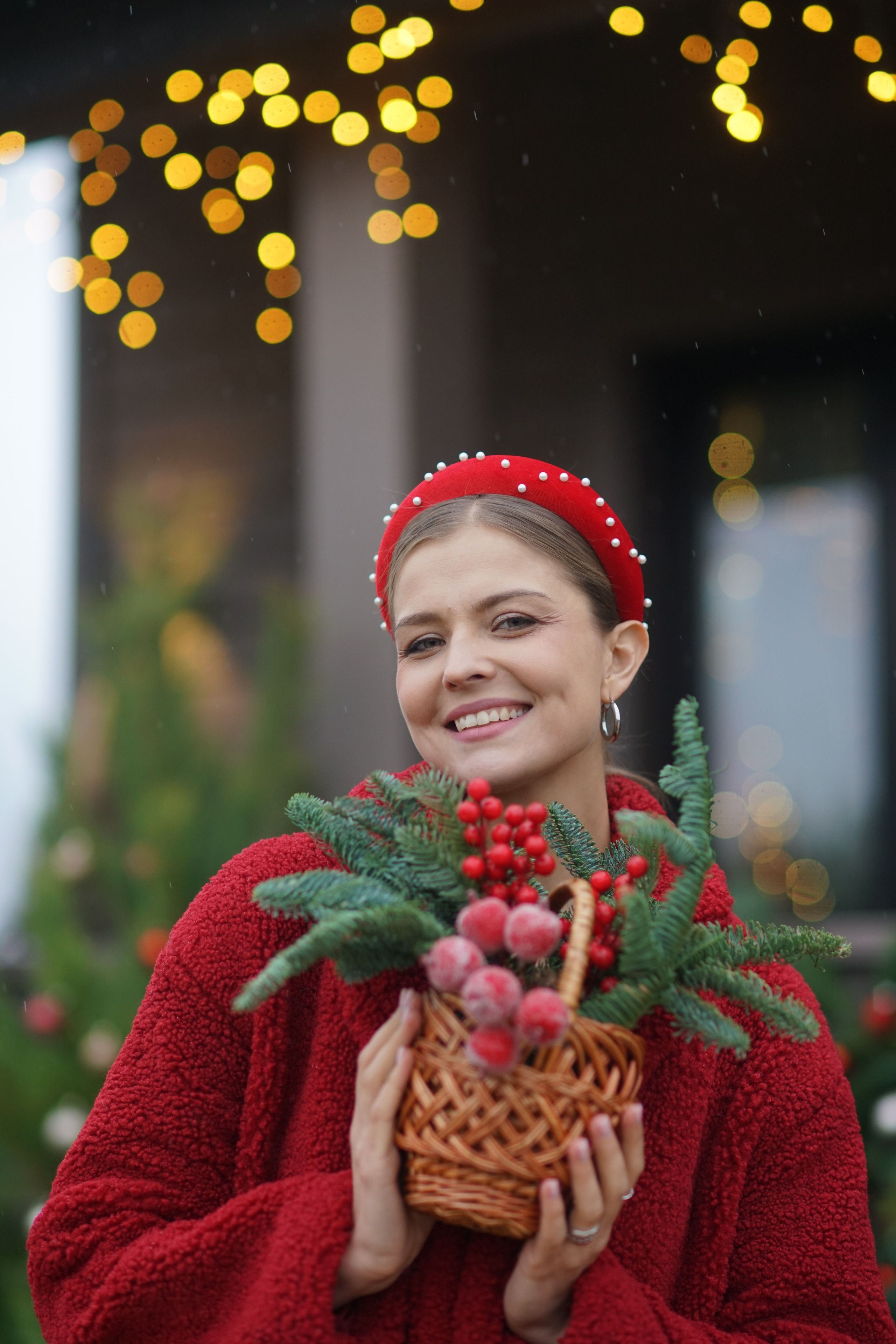 Территория у дома и веранды. Фотодача — загородный дом для съемок в Домодедово, Московская область
