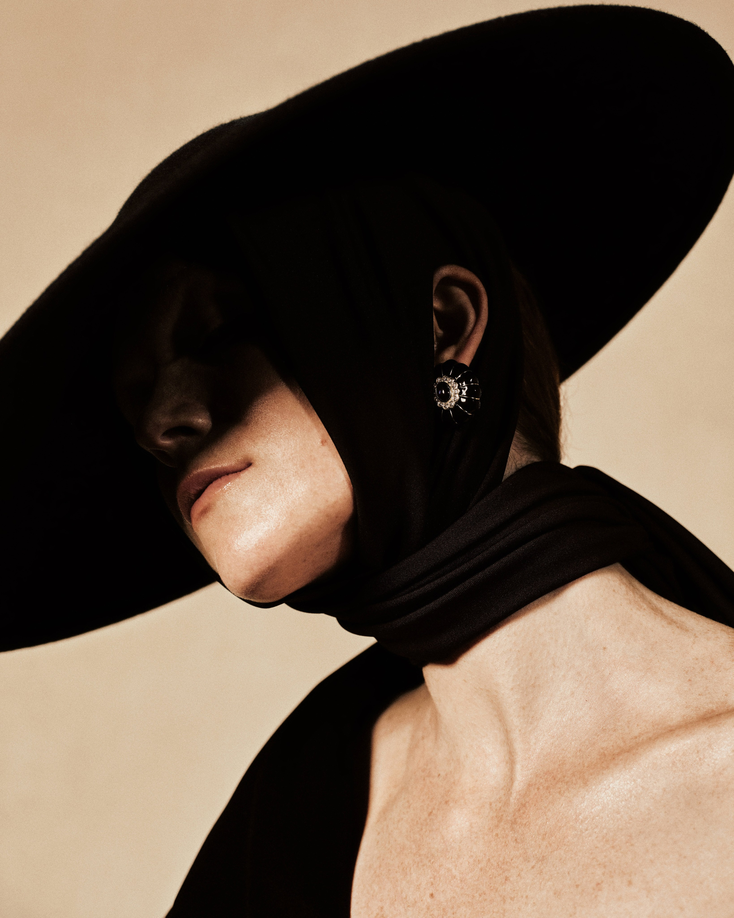 Dzhanelli Jewellery. Retoucher