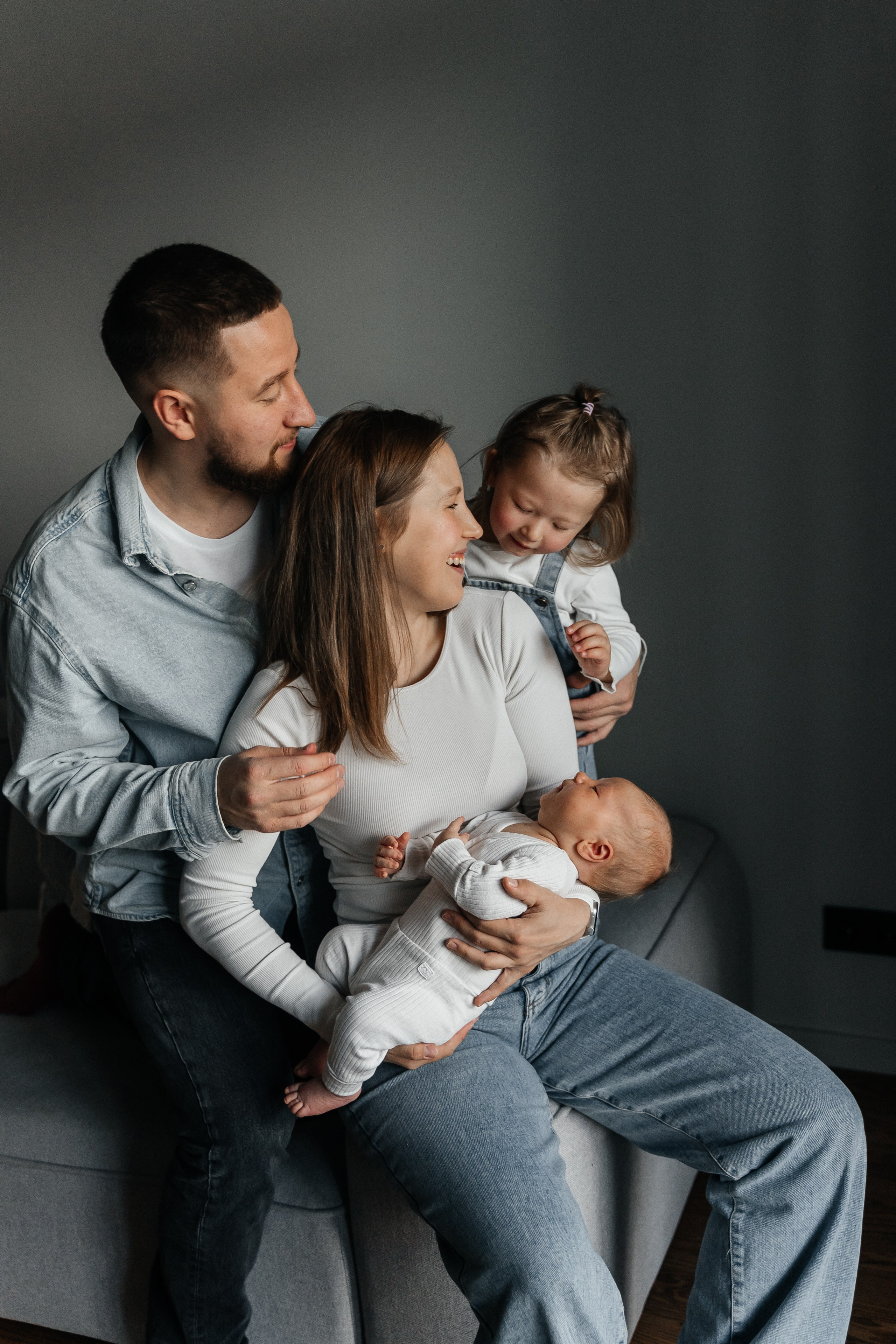 Андрей, Таня, Оливия и Марсель. Волик Мария