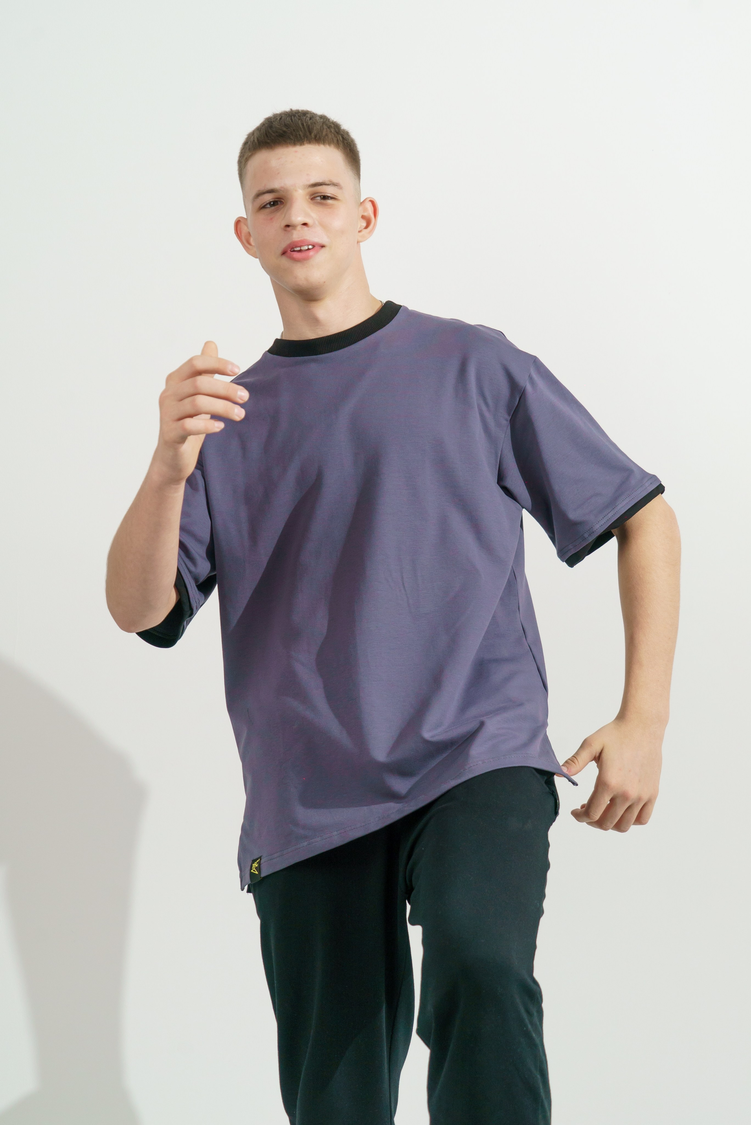 Предметная фотосъемка одежды для Wildberries и Ozon — бренды Краснодара. Фото и видеосъемка одежды для маркетплейсов Ozon, Wildberries. Шедевры для Вас! Фотограф и Видеограф в Краснодаре Пахиев Руслан