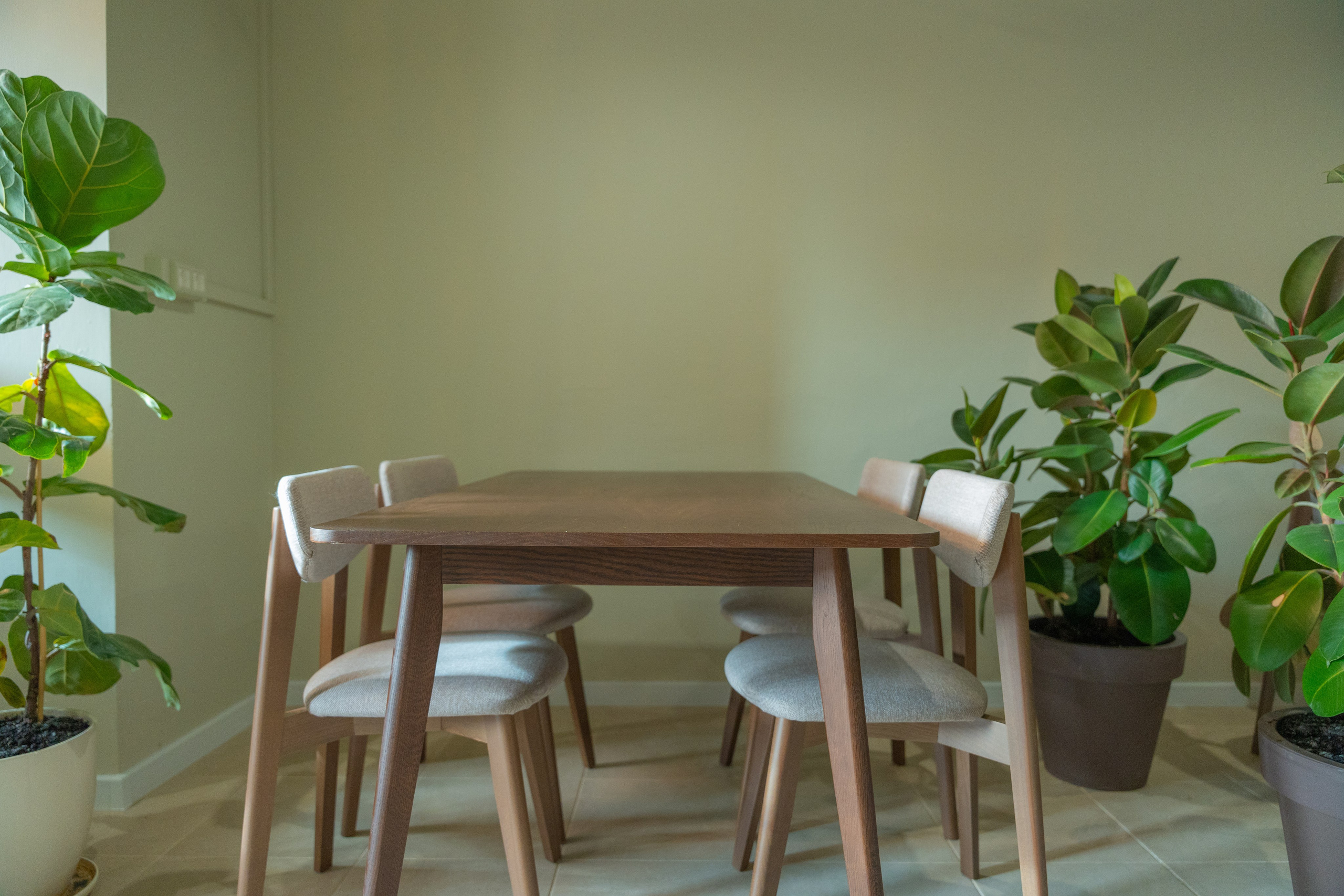 Интерьерная фотосъемка кофейни Love and Coffee — уютное место в Краснодаре Профессиональная фотосъемка интерьера кофейни в Краснодаре — Love. Шедевры для Вас! Фотограф и Видеограф в Краснодаре Пахиев Руслан