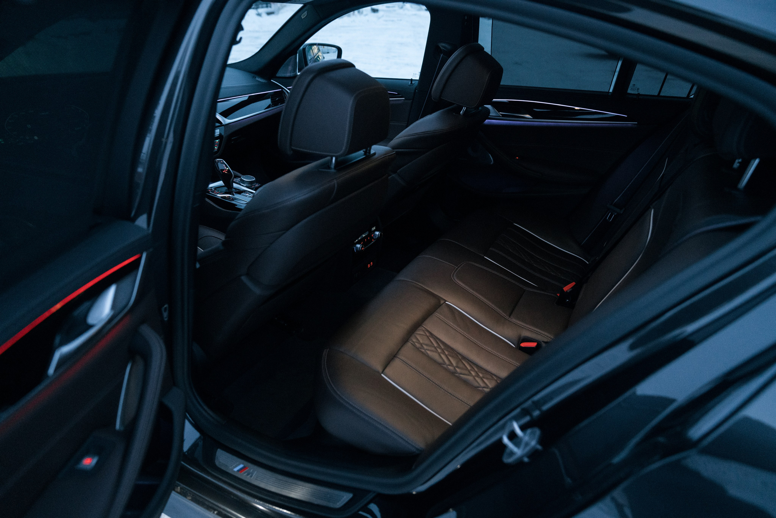 BMW M550i XDrive. Идеальные портреты для соцсетей — Фотограф Ленар