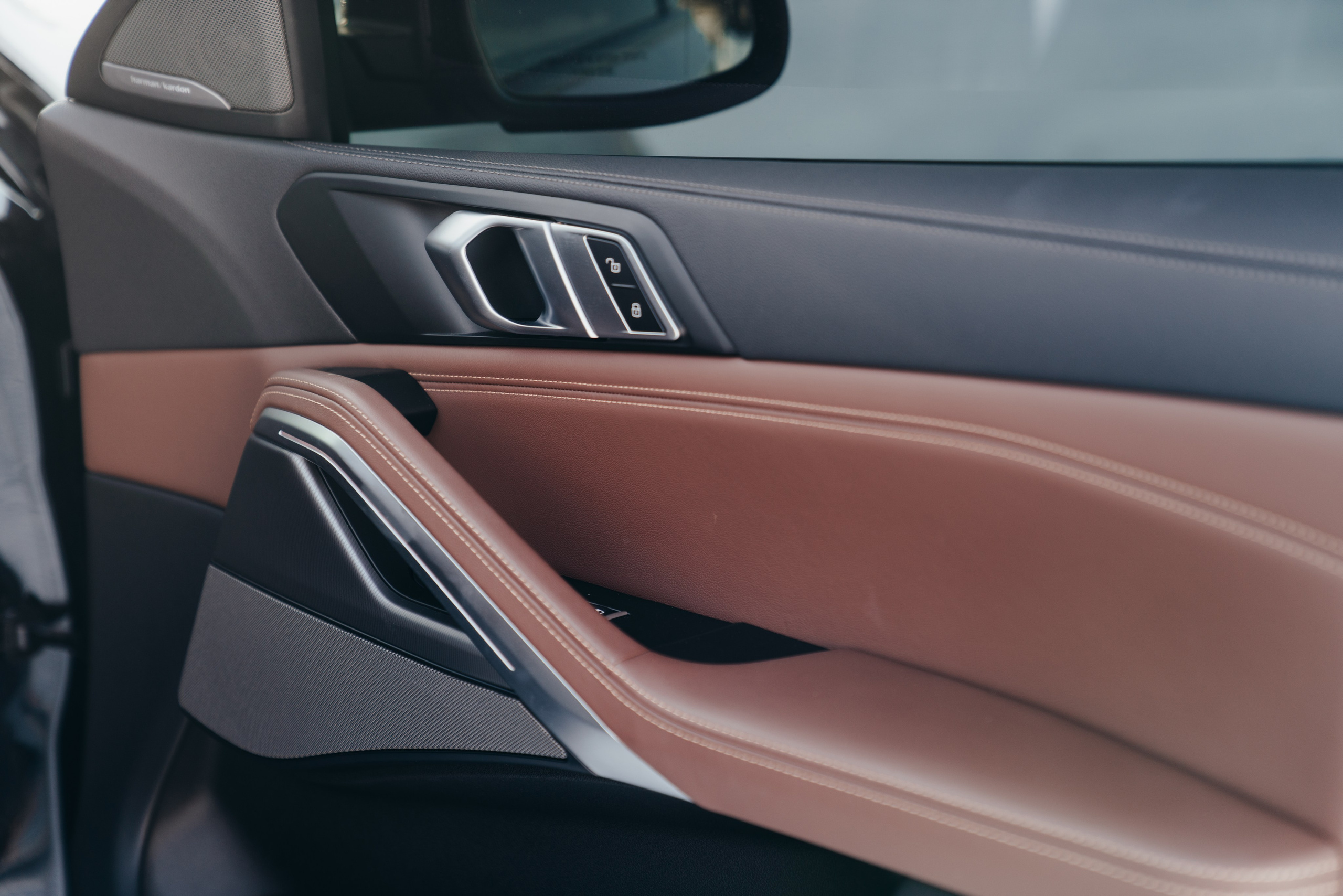 BMW X6 30d X-Drive. Идеальные портреты для соцсетей — Фотограф Ленар