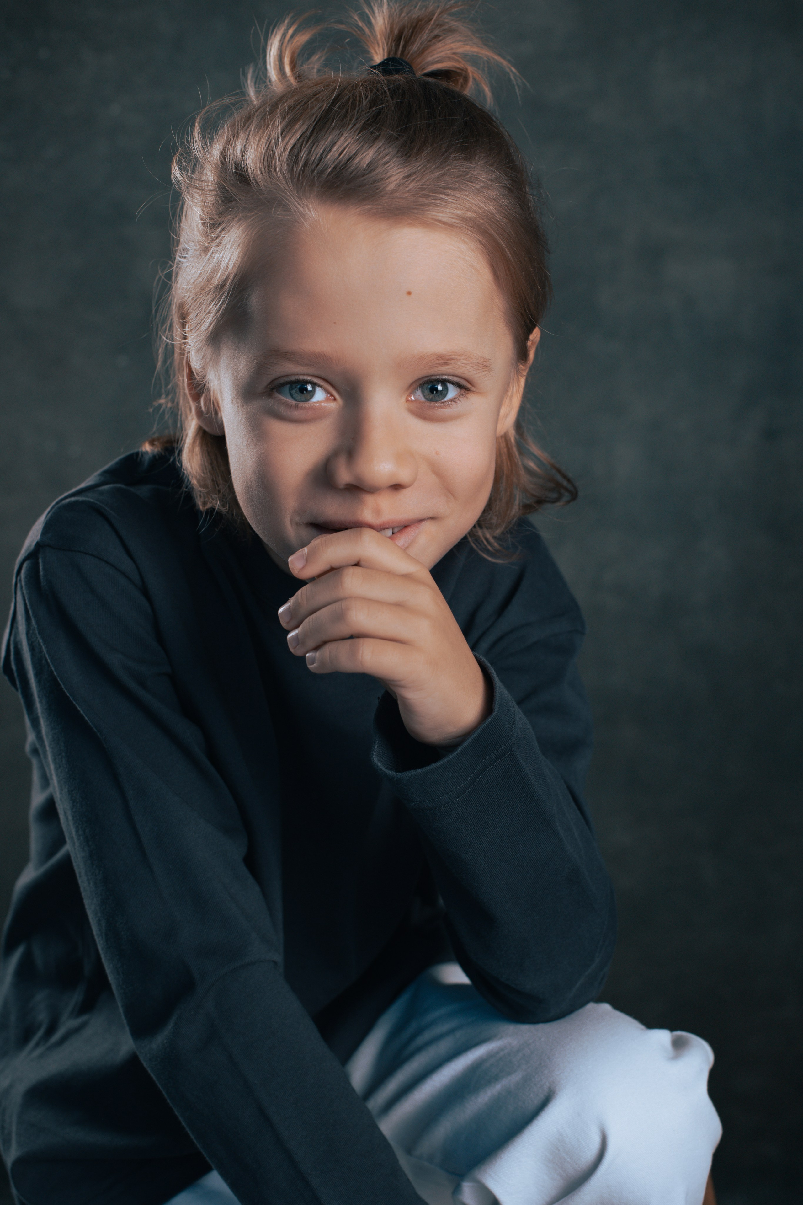 ГЛЕБ. Я фотограф из Москвы к Вашим услугам