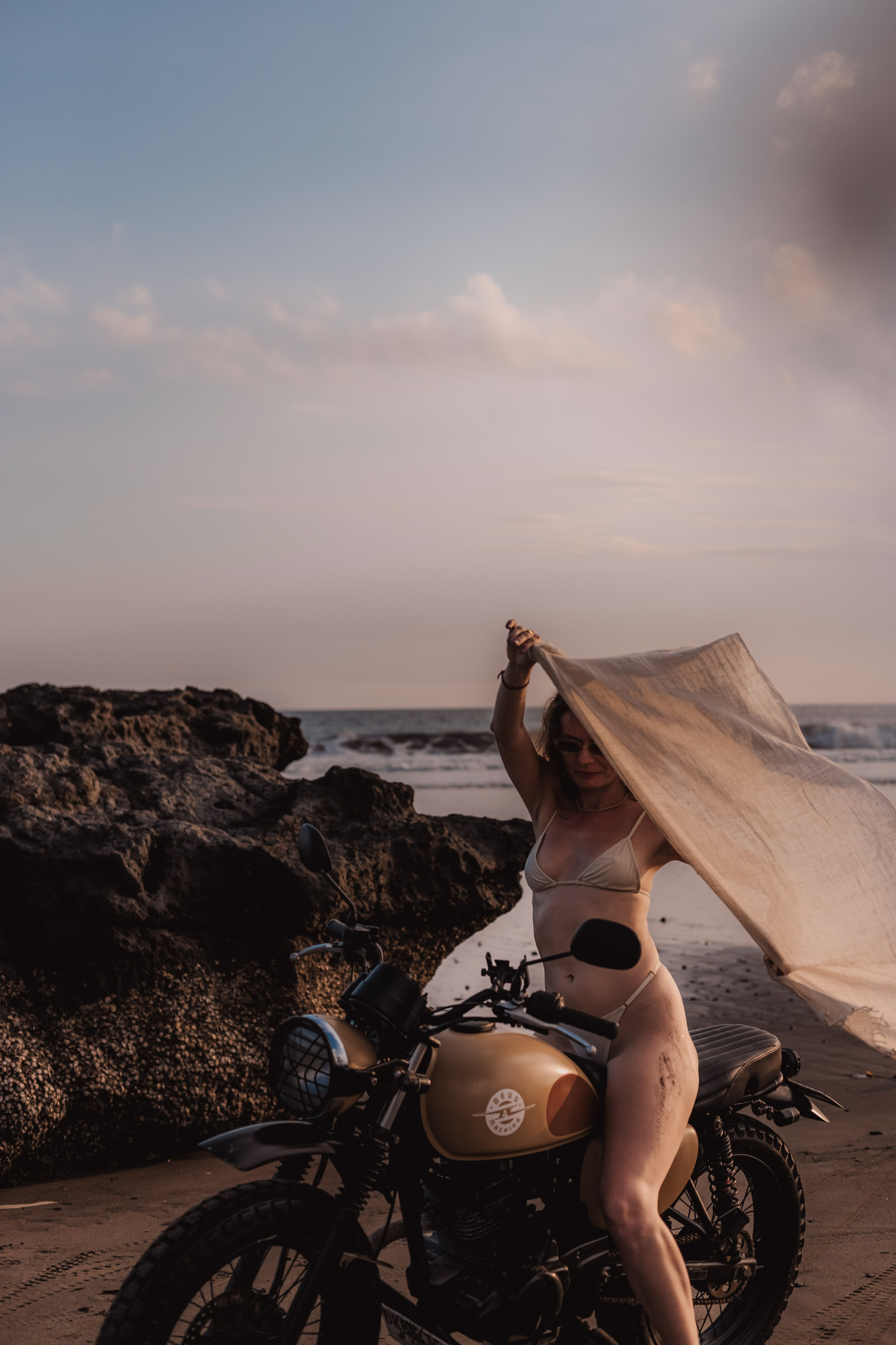 Moto babe. Mariam Bagdasaryan