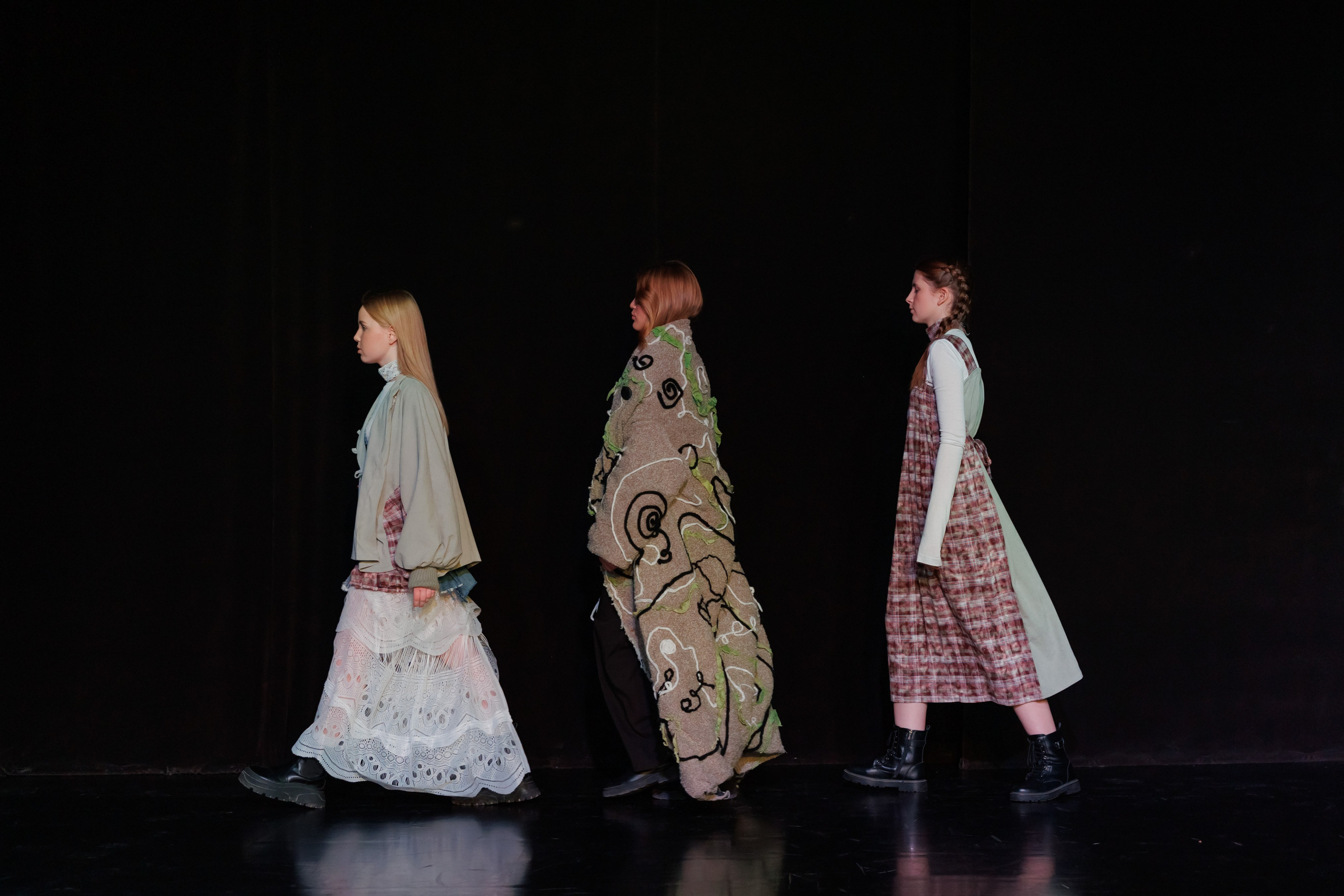 Показ коллекций Новосибирских дизайнеров для Fly Production. Фотограф Новосибирск — Наталья Гресь